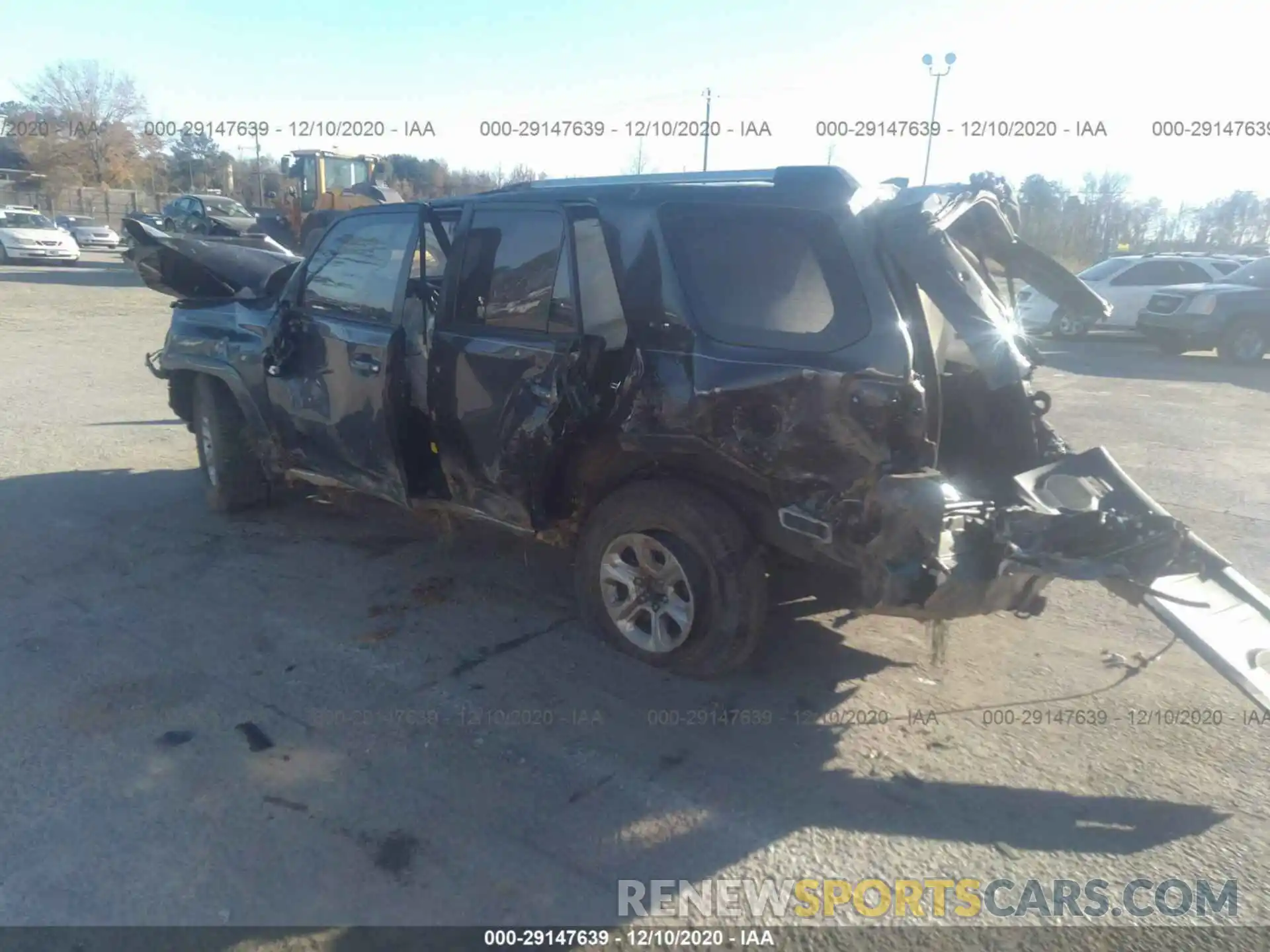 3 Photograph of a damaged car JTEZU5JR2K5211126 TOYOTA 4RUNNER 2019