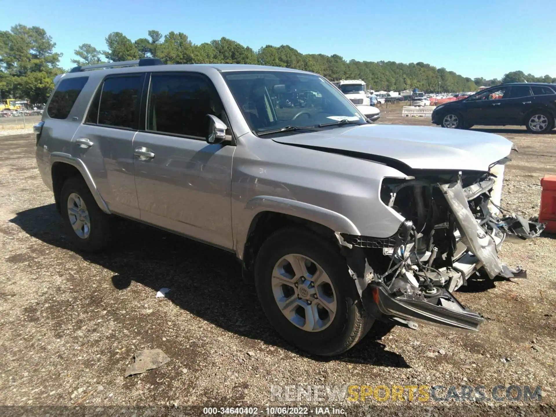 1 Photograph of a damaged car JTEZU5JR2K5211692 TOYOTA 4RUNNER 2019