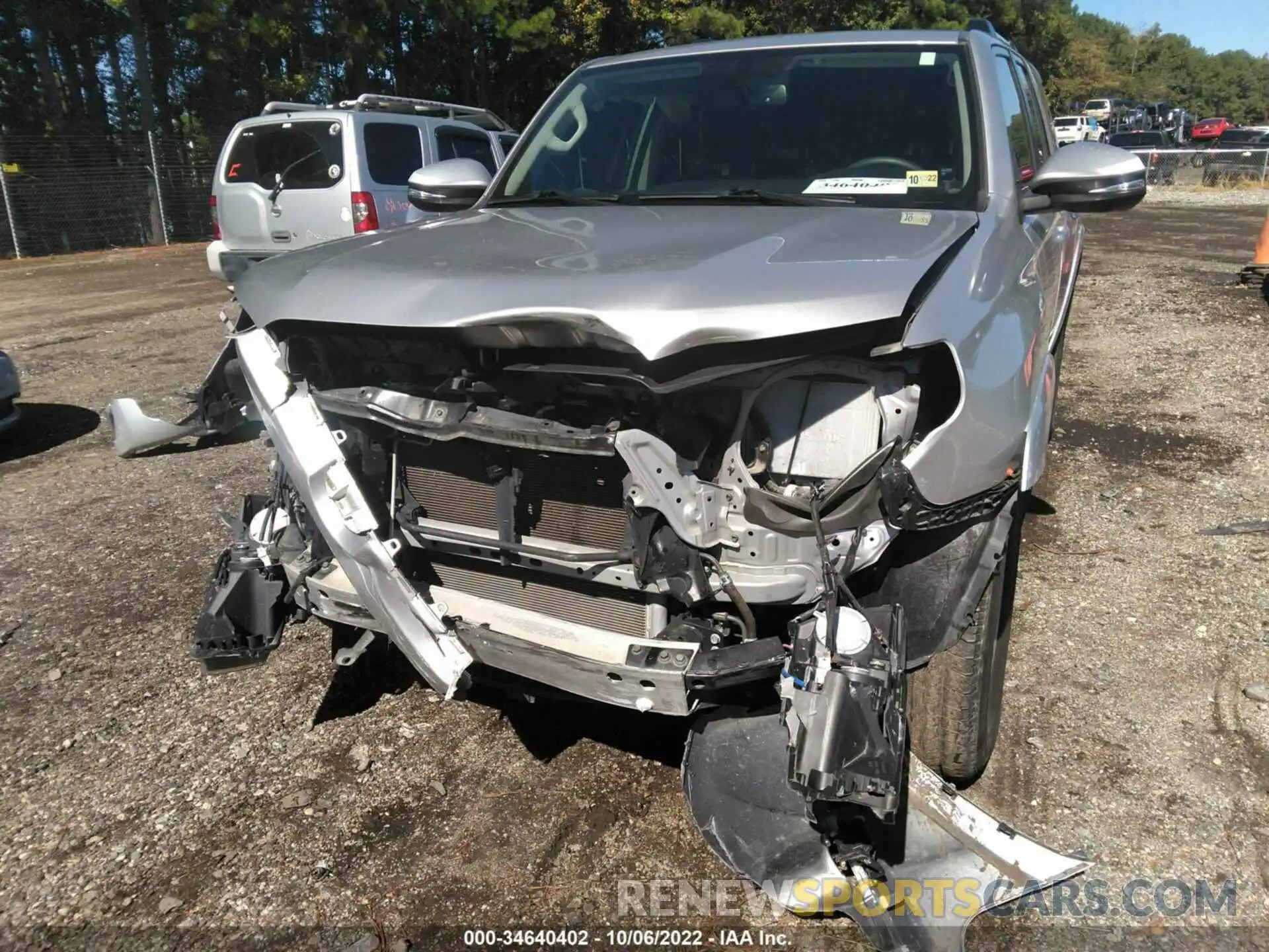 6 Photograph of a damaged car JTEZU5JR2K5211692 TOYOTA 4RUNNER 2019