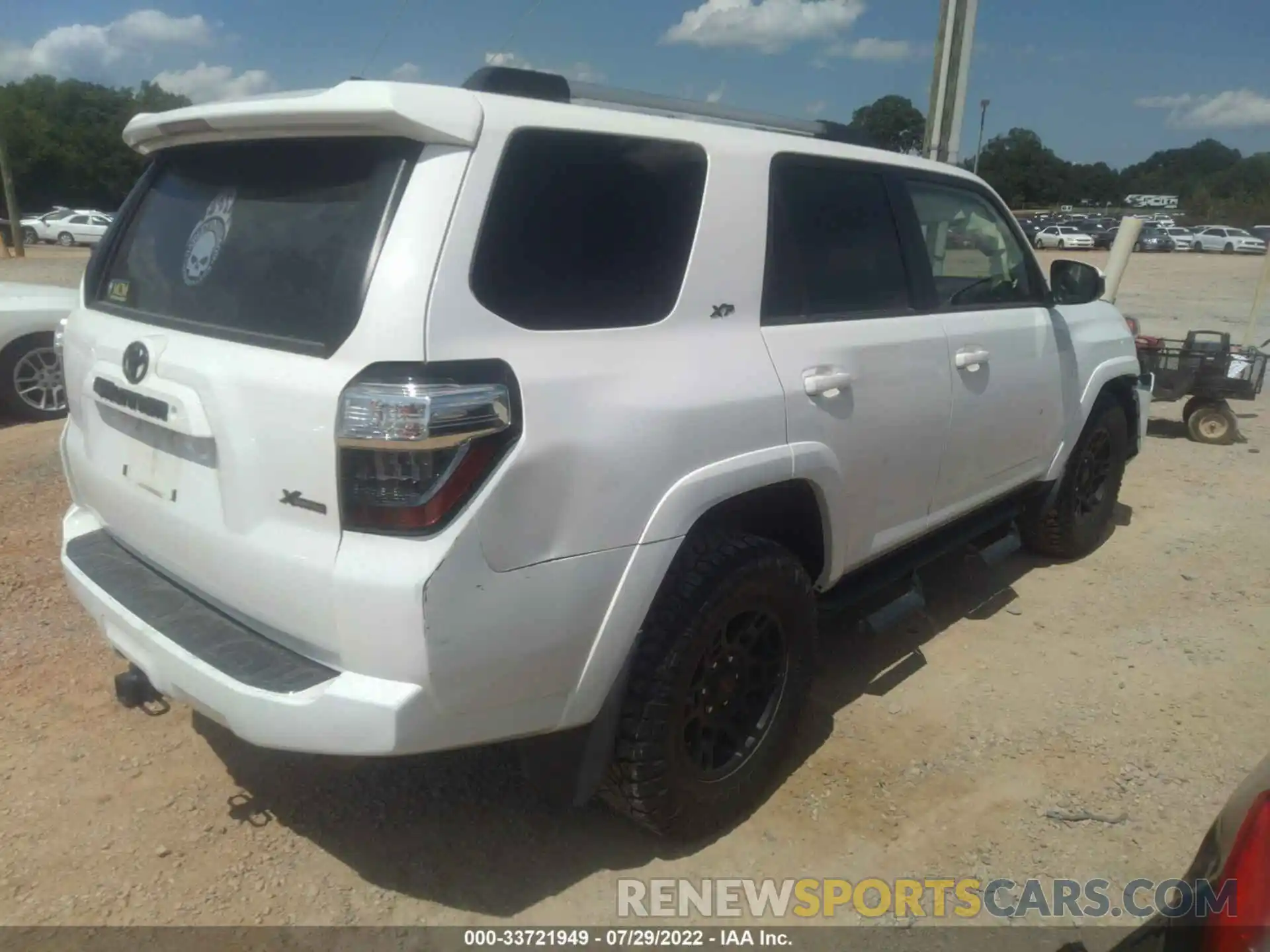 4 Фотография поврежденного автомобиля JTEZU5JR2K5211935 TOYOTA 4RUNNER 2019