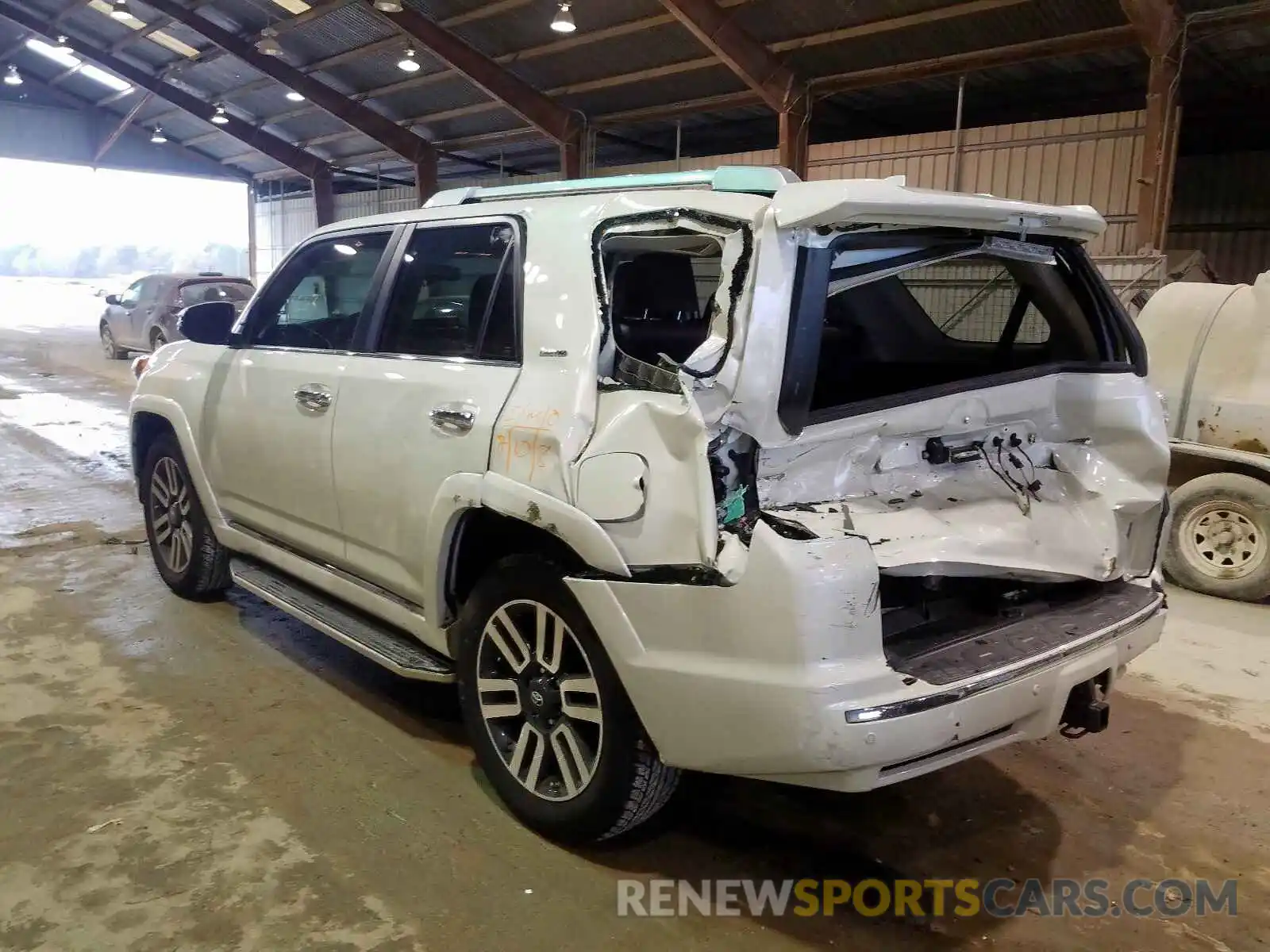 3 Photograph of a damaged car JTEZU5JR2K5212129 TOYOTA 4RUNNER 2019