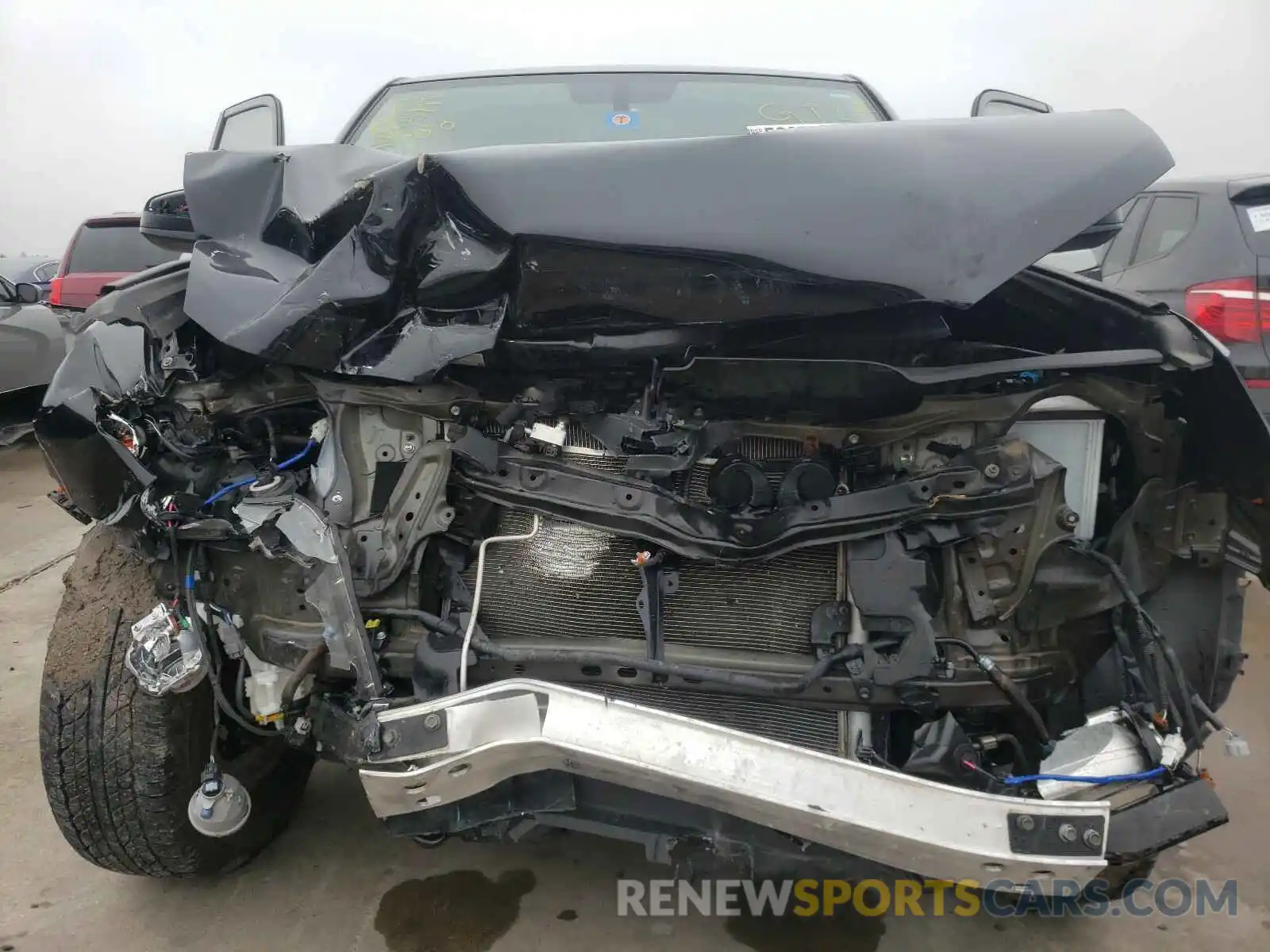 9 Photograph of a damaged car JTEZU5JR2K5212776 TOYOTA 4RUNNER 2019