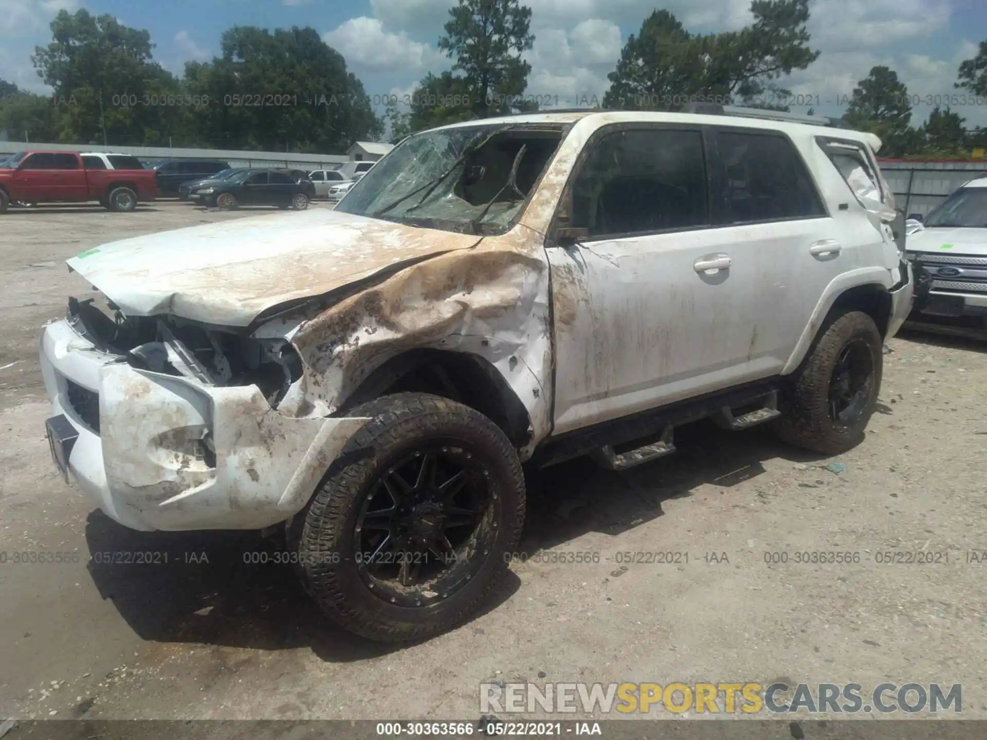 2 Photograph of a damaged car JTEZU5JR3K5191825 TOYOTA 4RUNNER 2019