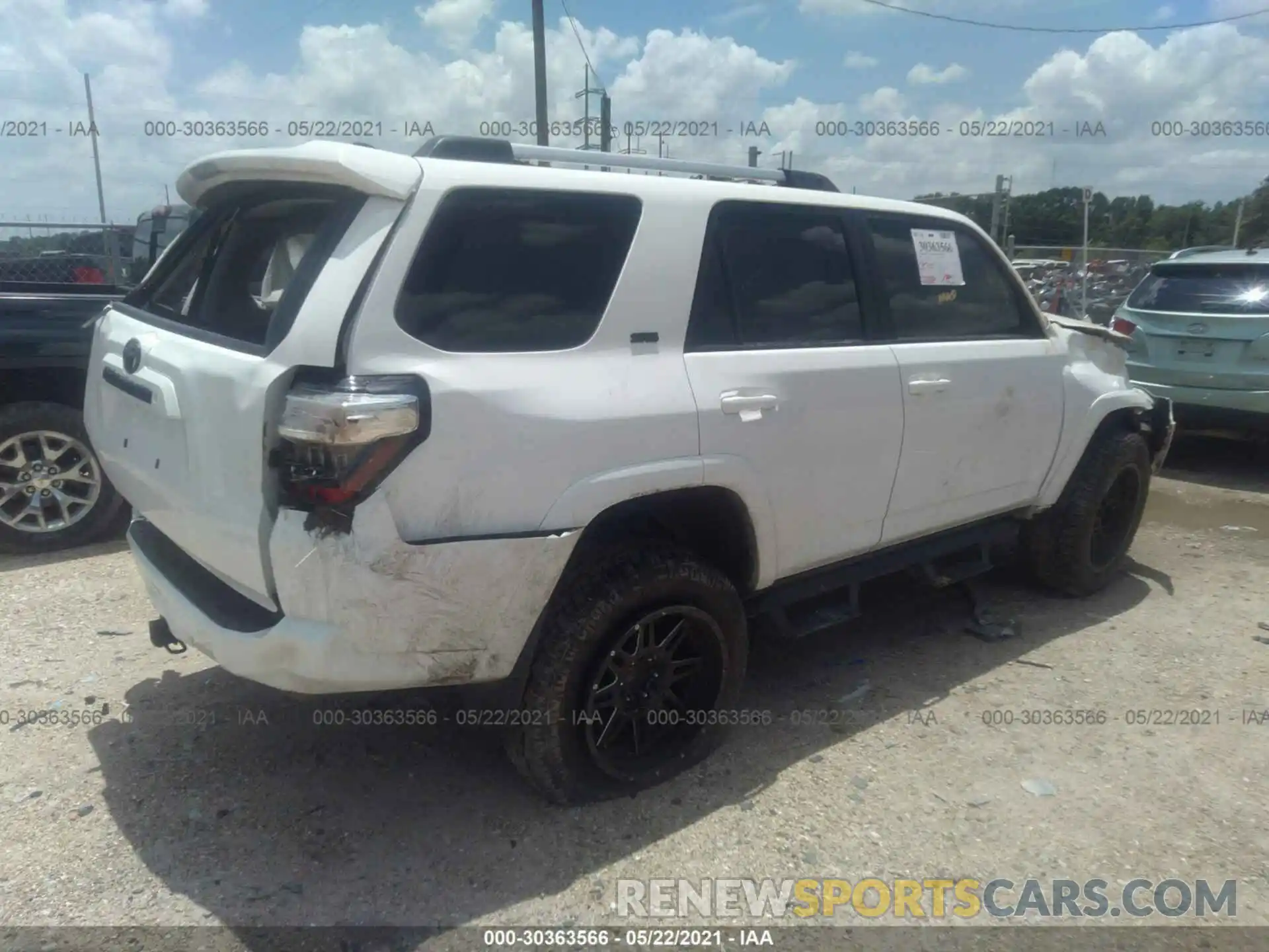 4 Фотография поврежденного автомобиля JTEZU5JR3K5191825 TOYOTA 4RUNNER 2019