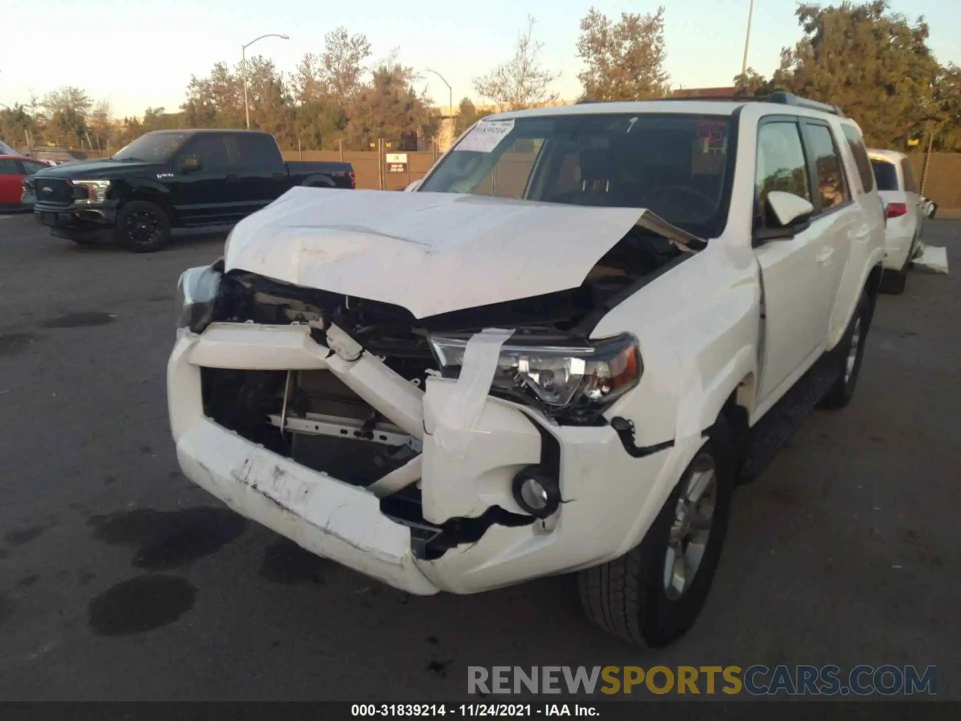 6 Photograph of a damaged car JTEZU5JR3K5193509 TOYOTA 4RUNNER 2019