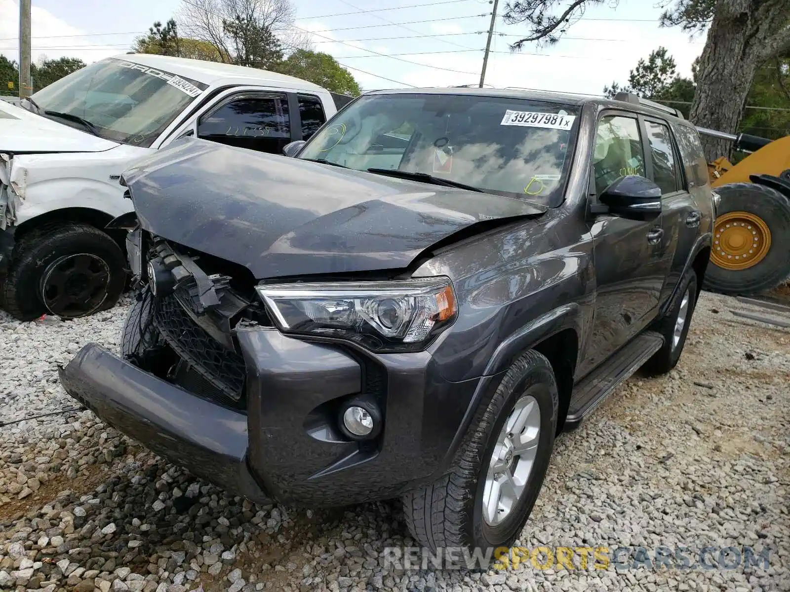 2 Photograph of a damaged car JTEZU5JR3K5195129 TOYOTA 4RUNNER 2019