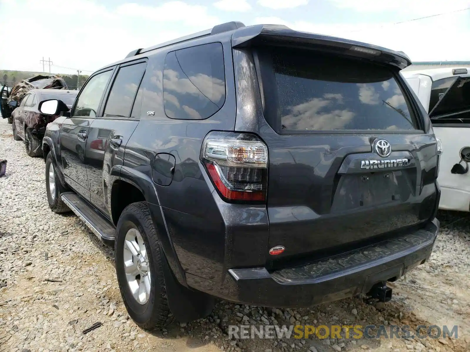 3 Photograph of a damaged car JTEZU5JR3K5195129 TOYOTA 4RUNNER 2019