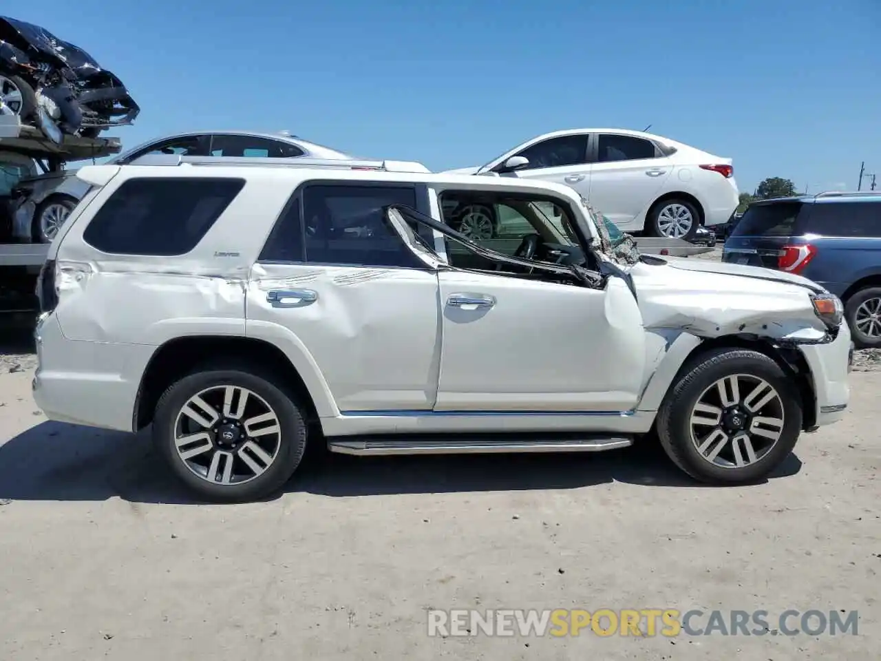 9 Photograph of a damaged car JTEZU5JR3K5195146 TOYOTA 4RUNNER 2019