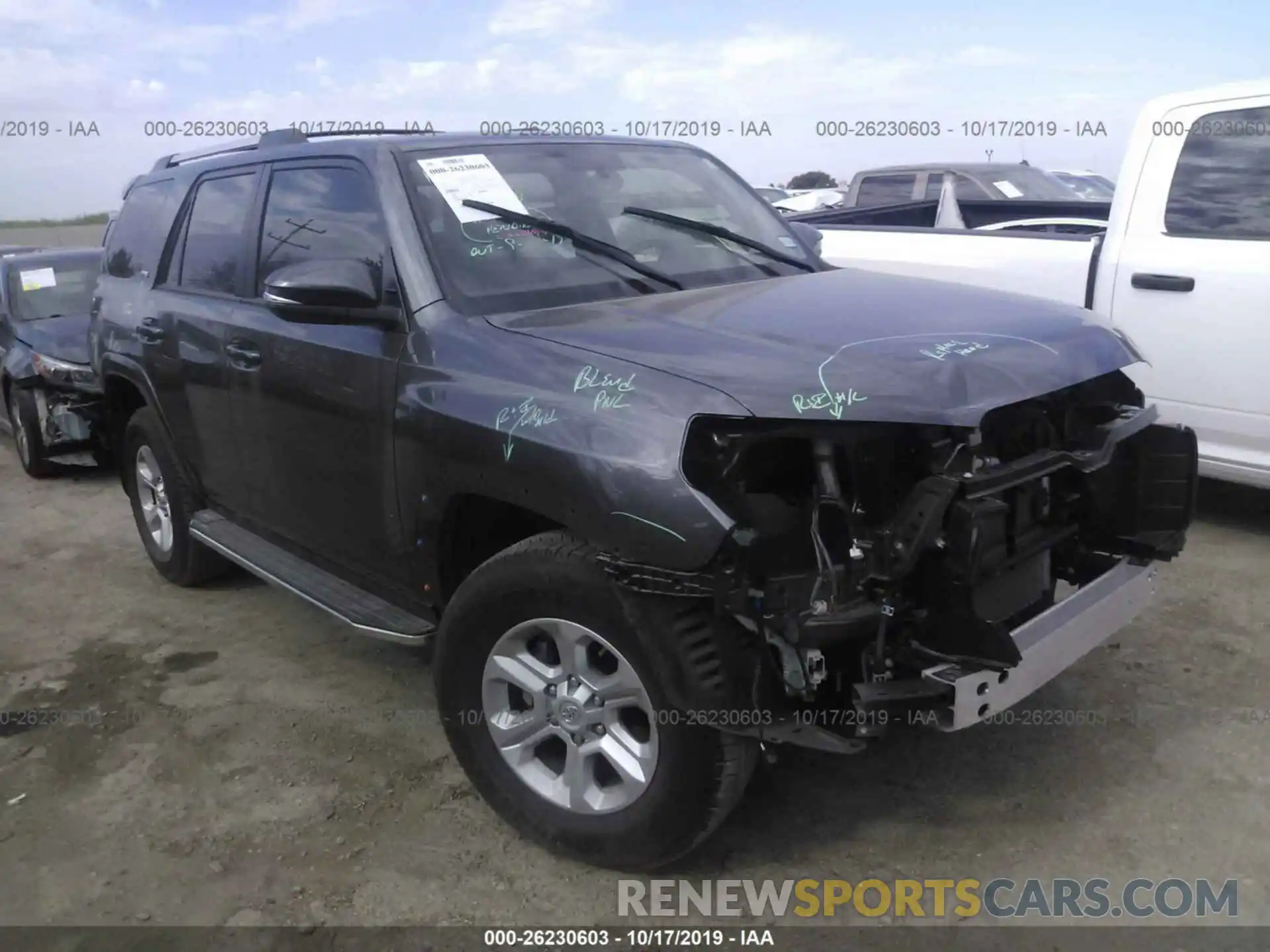 1 Photograph of a damaged car JTEZU5JR3K5195812 TOYOTA 4RUNNER 2019