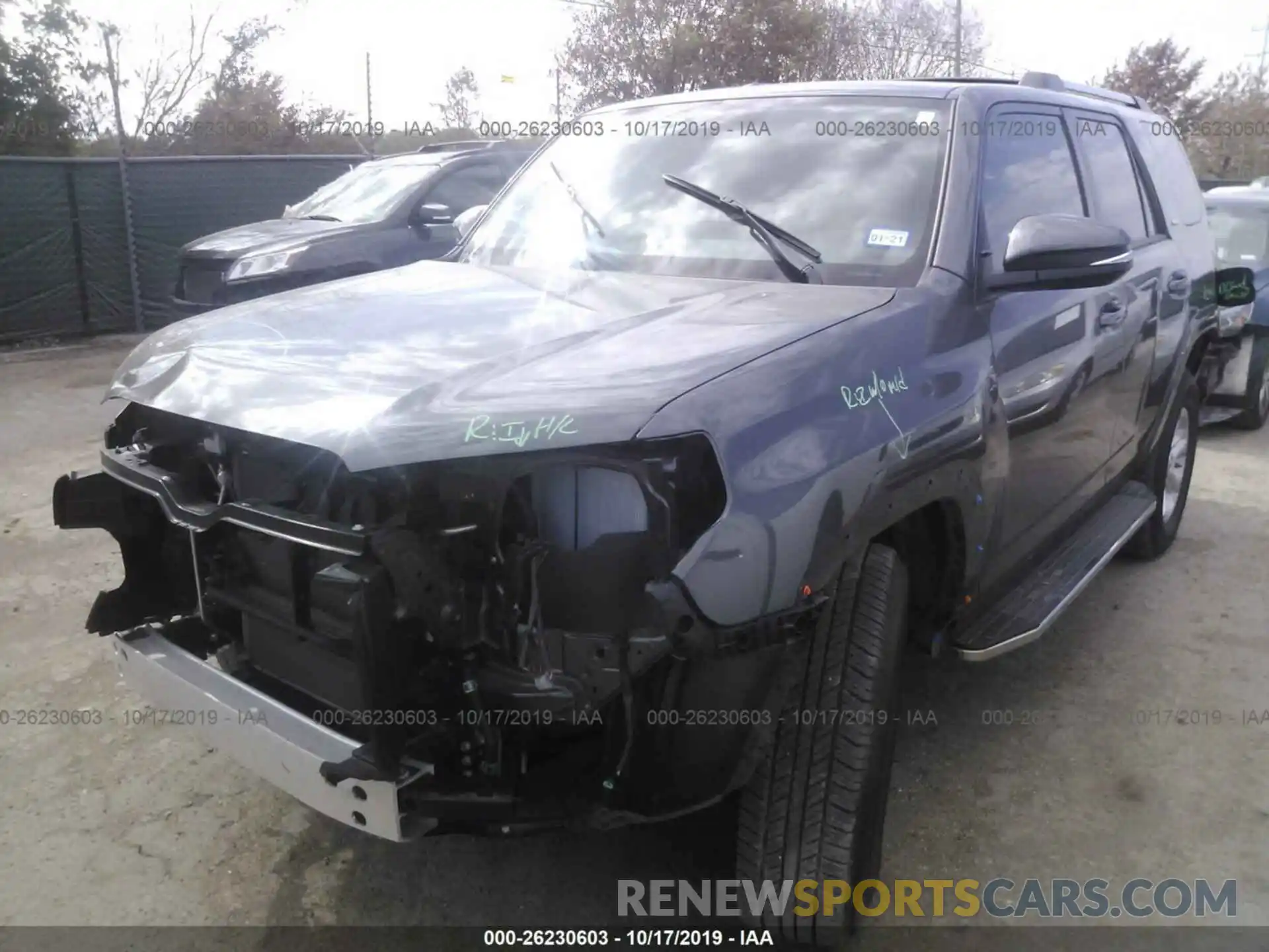 2 Photograph of a damaged car JTEZU5JR3K5195812 TOYOTA 4RUNNER 2019