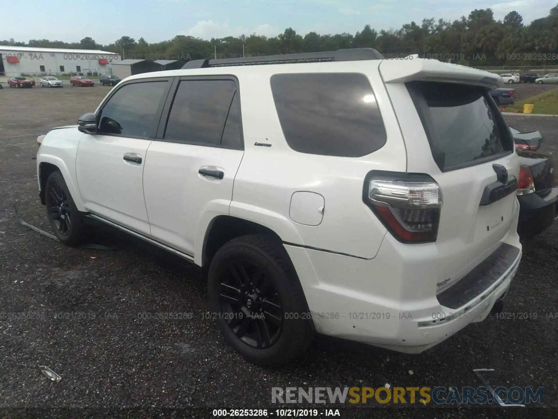 3 Photograph of a damaged car JTEZU5JR3K5196264 TOYOTA 4RUNNER 2019