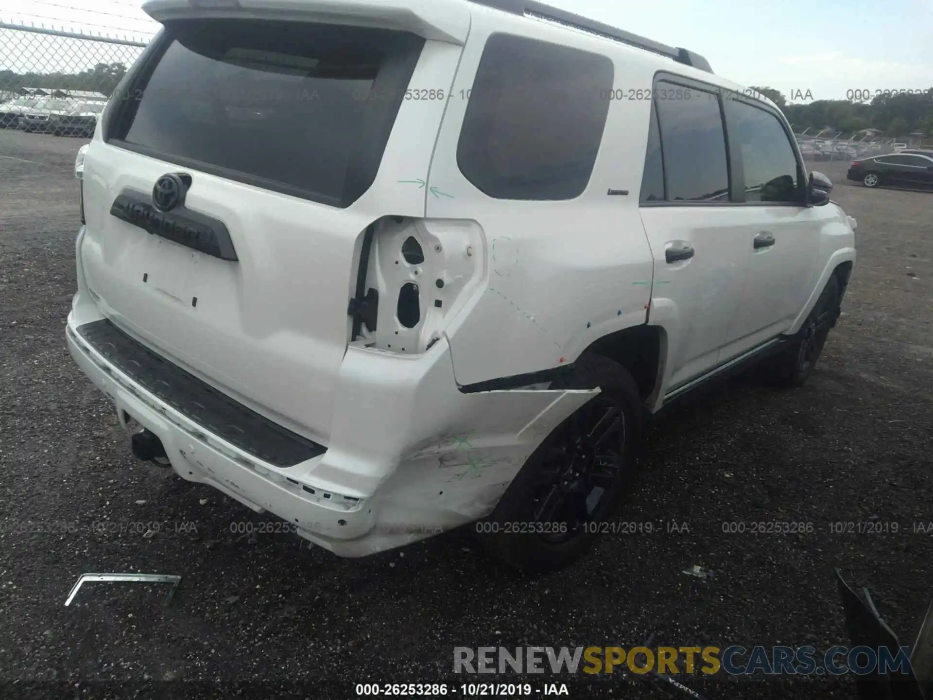 6 Photograph of a damaged car JTEZU5JR3K5196264 TOYOTA 4RUNNER 2019