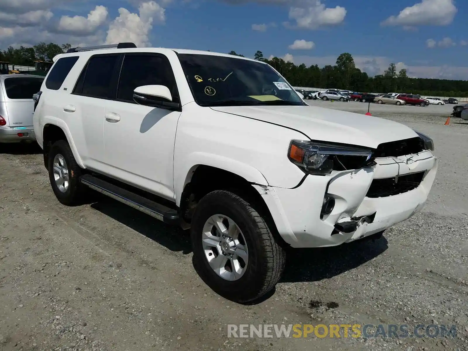 1 Photograph of a damaged car JTEZU5JR3K5196698 TOYOTA 4RUNNER 2019