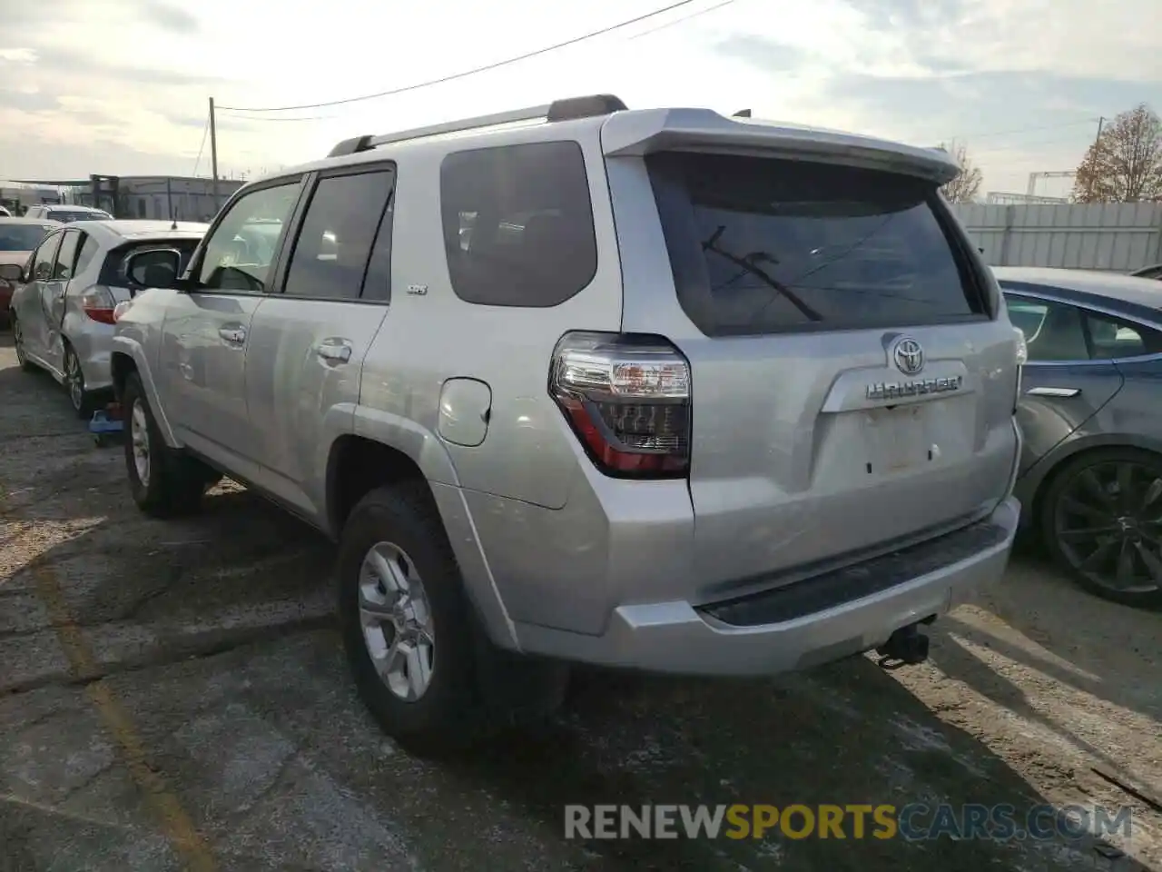 3 Photograph of a damaged car JTEZU5JR3K5197883 TOYOTA 4RUNNER 2019