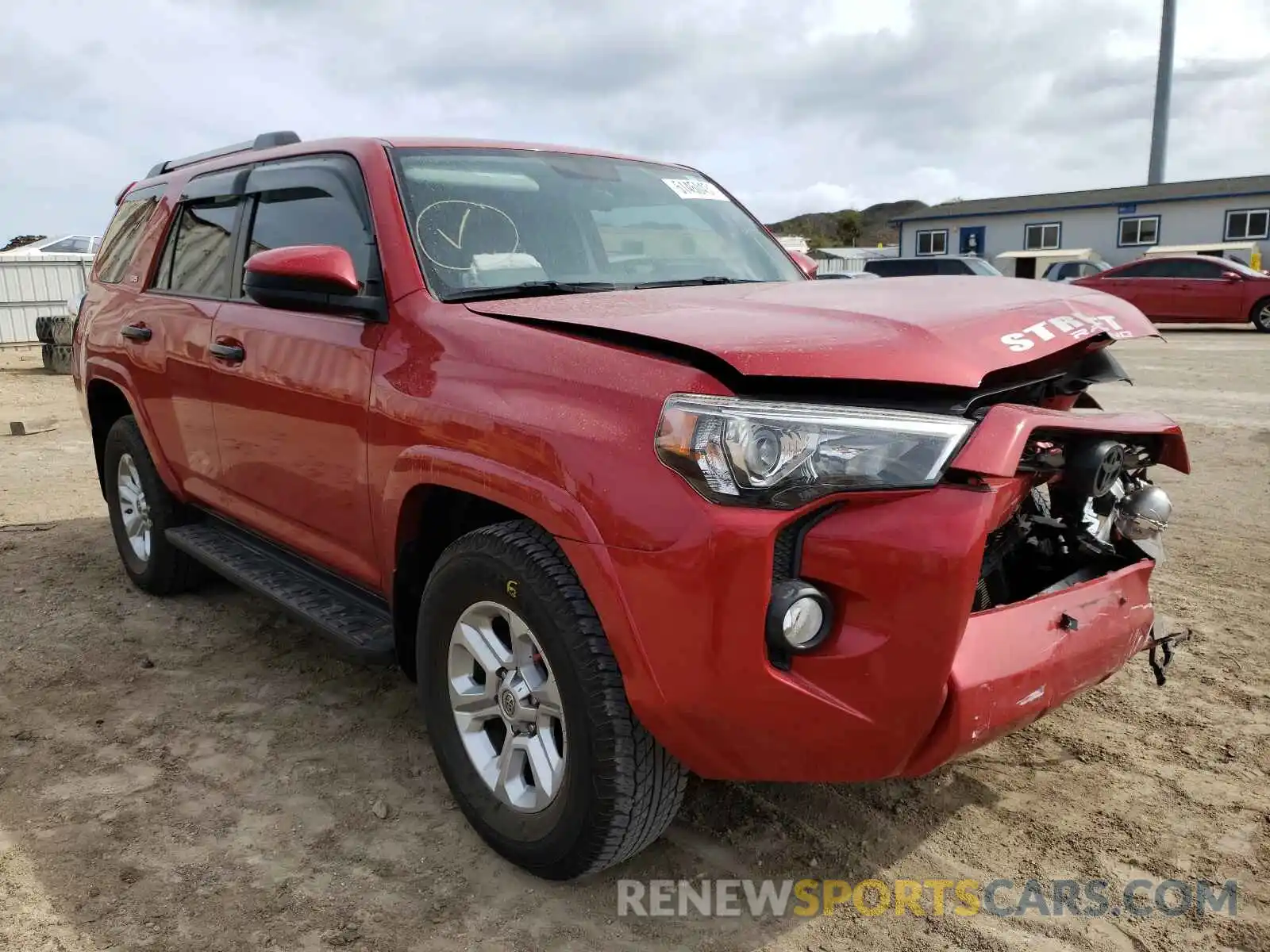 1 Photograph of a damaged car JTEZU5JR3K5197995 TOYOTA 4RUNNER 2019