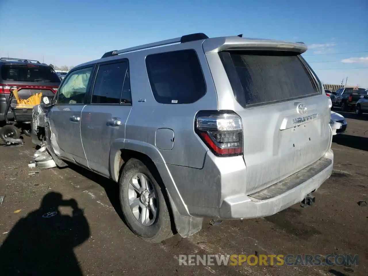 3 Photograph of a damaged car JTEZU5JR3K5200359 TOYOTA 4RUNNER 2019