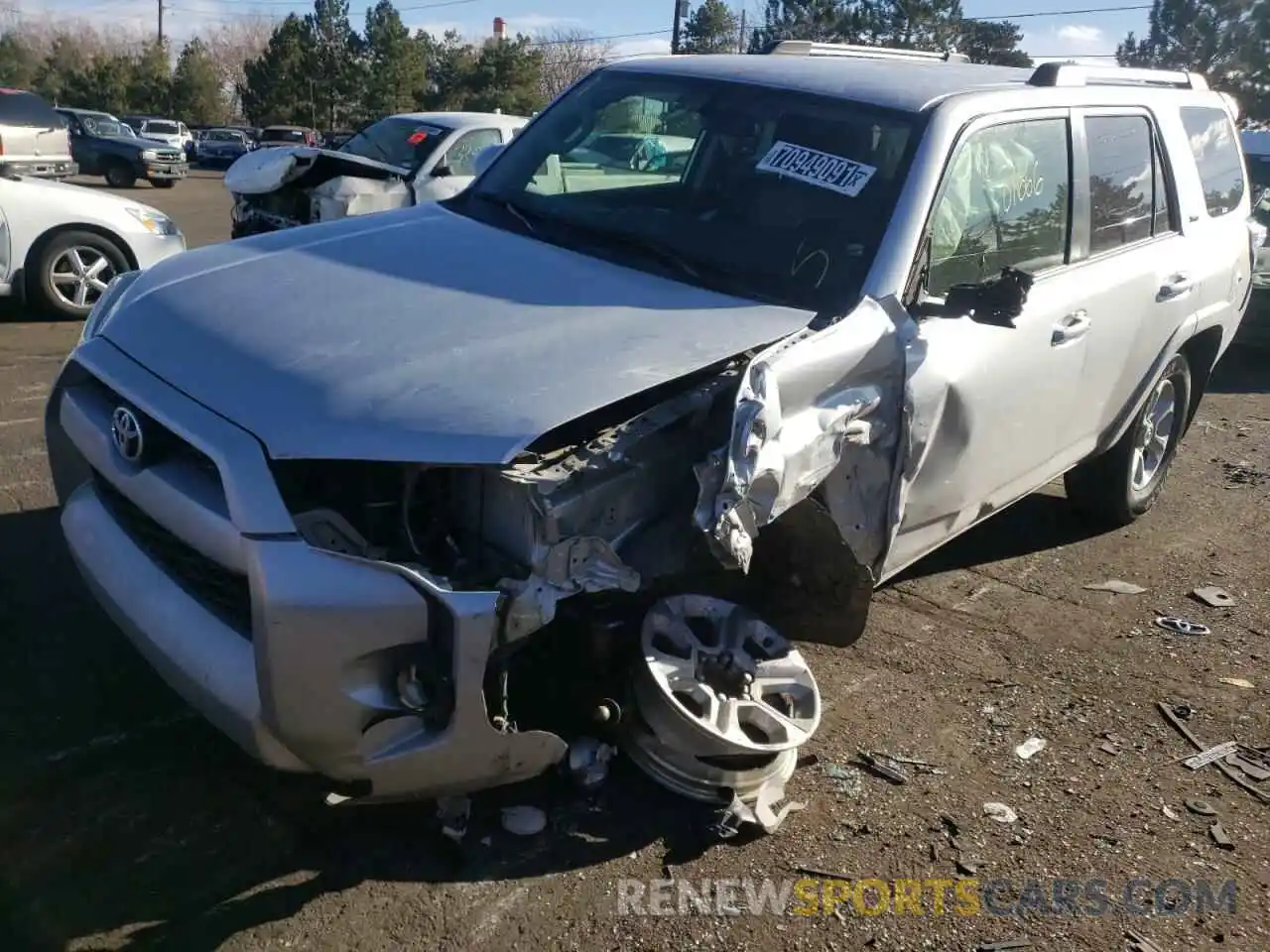 9 Photograph of a damaged car JTEZU5JR3K5200359 TOYOTA 4RUNNER 2019