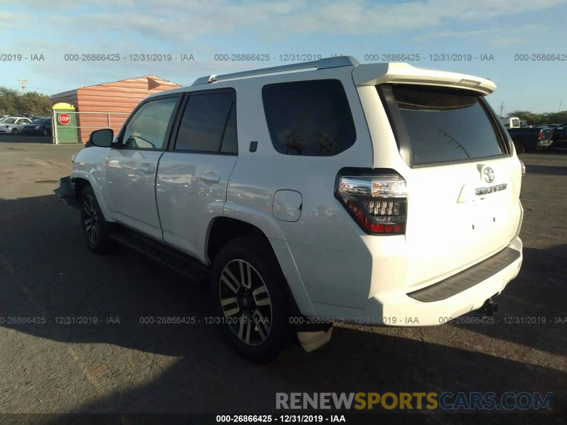 3 Фотография поврежденного автомобиля JTEZU5JR3K5203486 TOYOTA 4RUNNER 2019