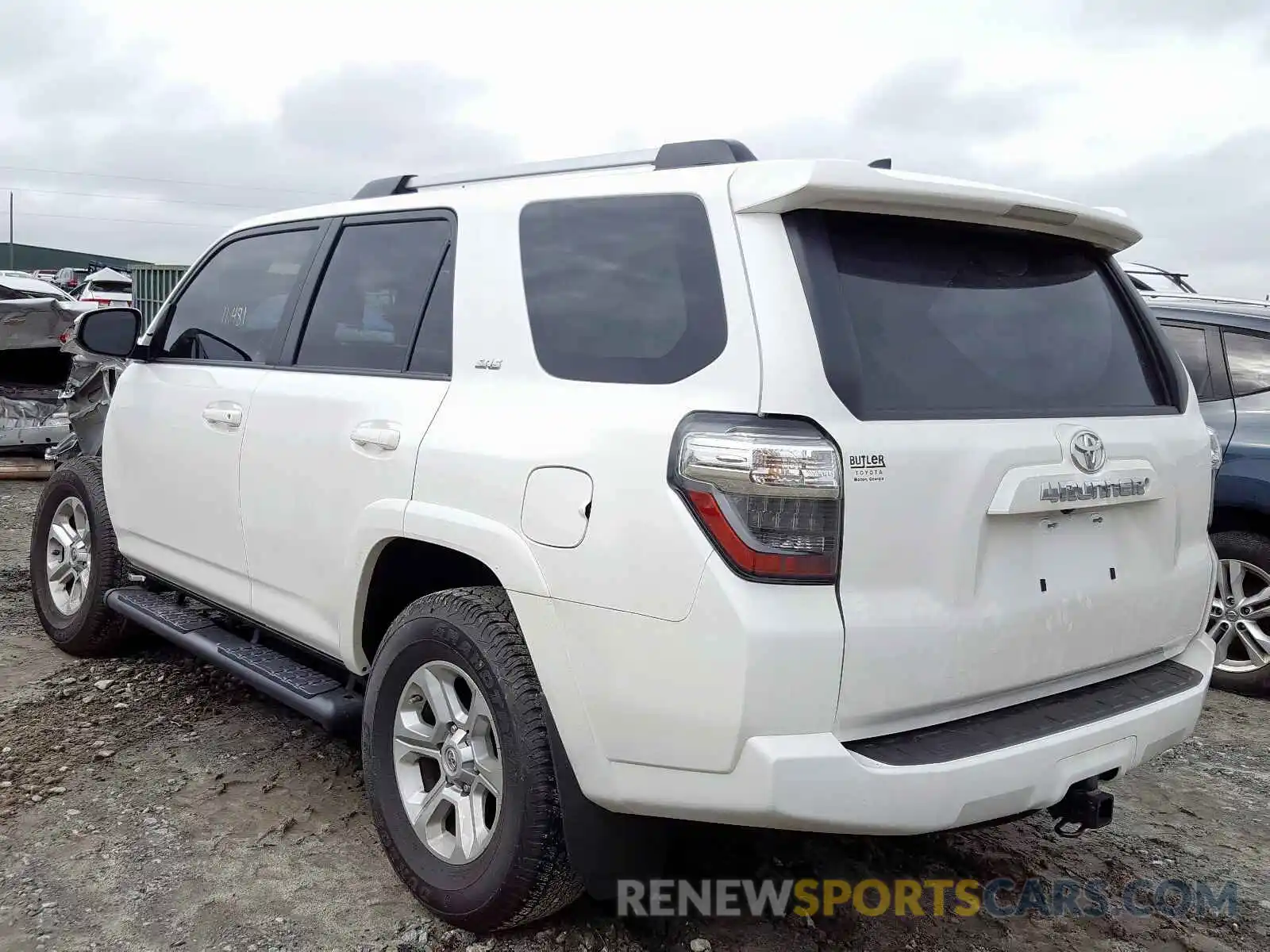 3 Photograph of a damaged car JTEZU5JR3K5208929 TOYOTA 4RUNNER 2019