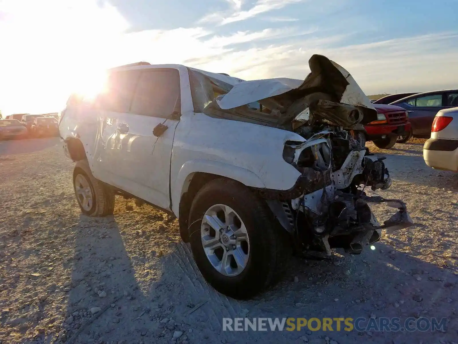 1 Photograph of a damaged car JTEZU5JR3K5210857 TOYOTA 4RUNNER 2019