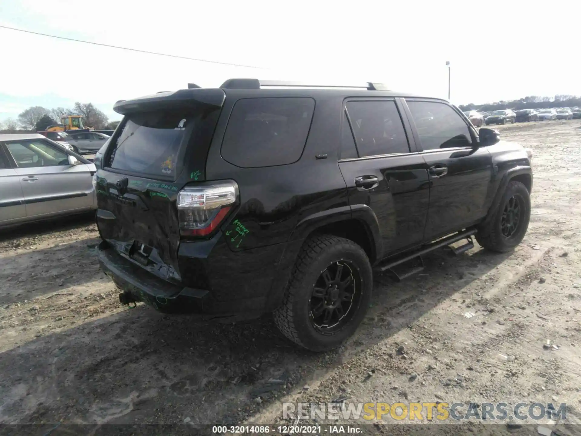 4 Фотография поврежденного автомобиля JTEZU5JR3K5212060 TOYOTA 4RUNNER 2019