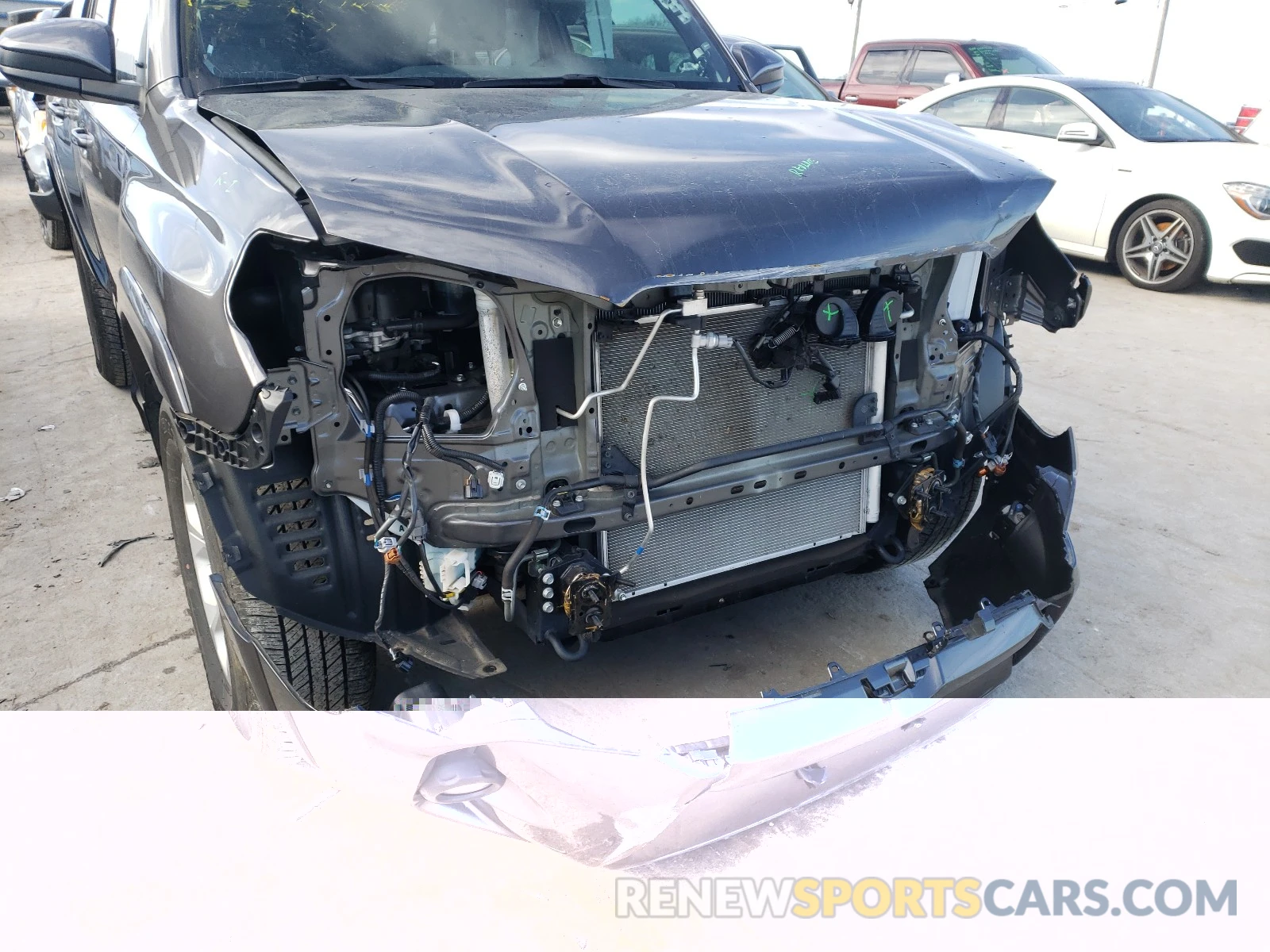 9 Photograph of a damaged car JTEZU5JR3K5212088 TOYOTA 4RUNNER 2019