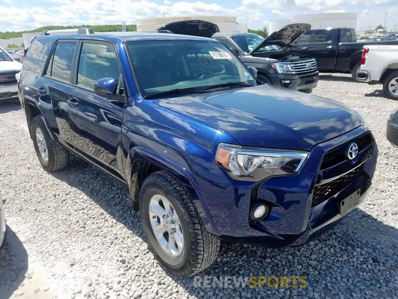 1 Photograph of a damaged car JTEZU5JR4K5192594 TOYOTA 4RUNNER 2019