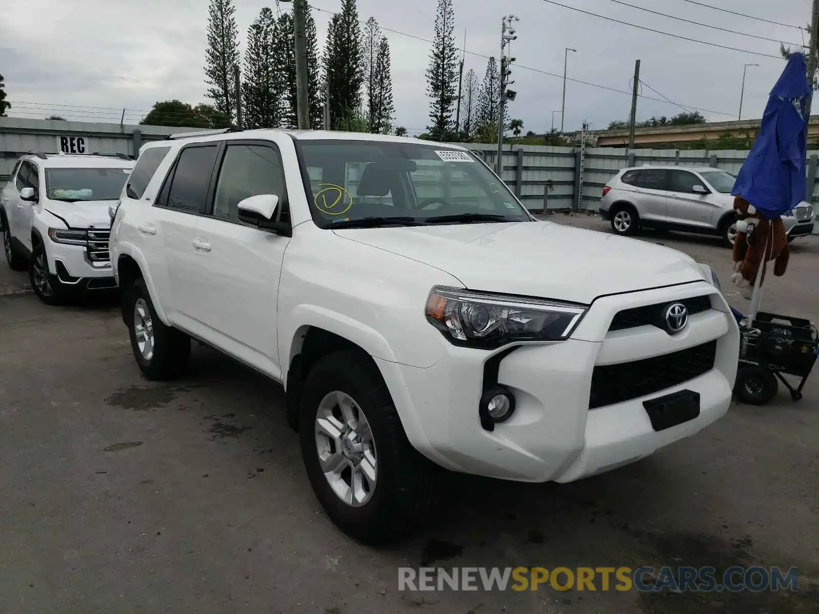 1 Photograph of a damaged car JTEZU5JR4K5193101 TOYOTA 4RUNNER 2019