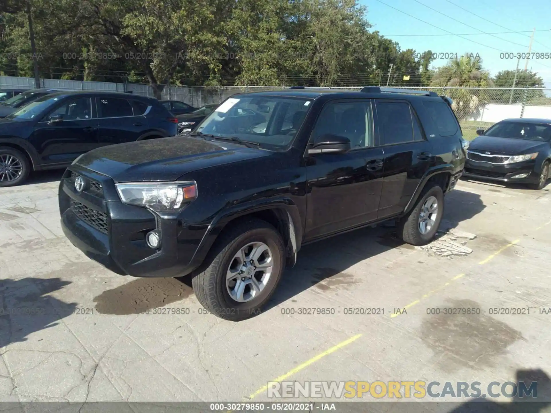 2 Photograph of a damaged car JTEZU5JR4K5193714 TOYOTA 4RUNNER 2019