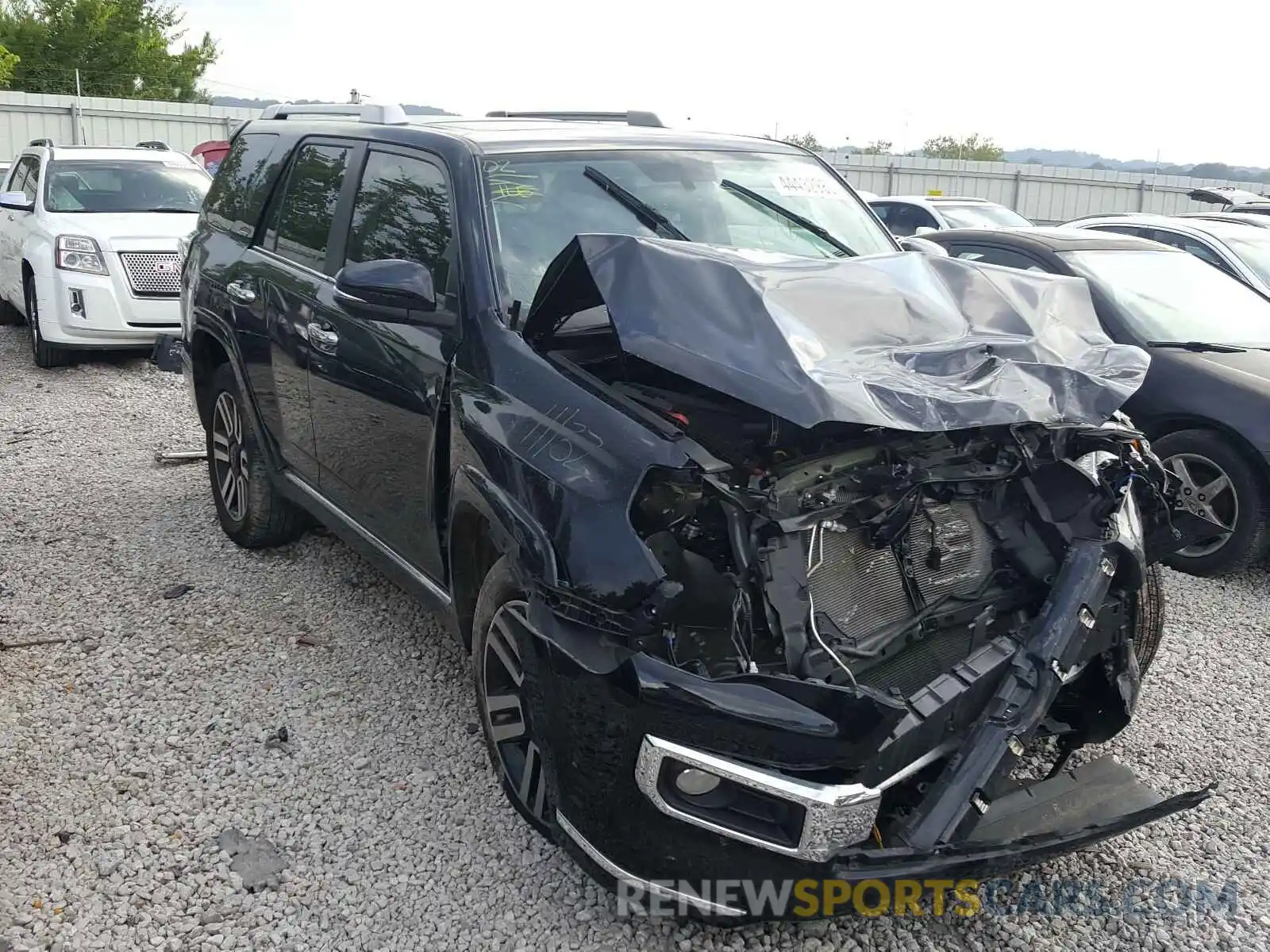 1 Photograph of a damaged car JTEZU5JR4K5197813 TOYOTA 4RUNNER 2019