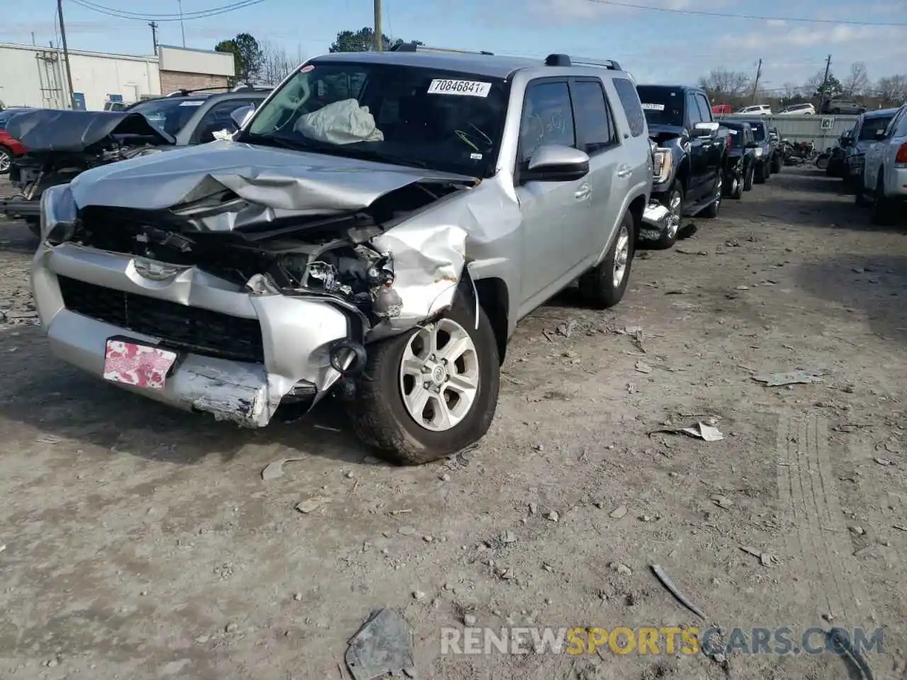 2 Photograph of a damaged car JTEZU5JR4K5199366 TOYOTA 4RUNNER 2019