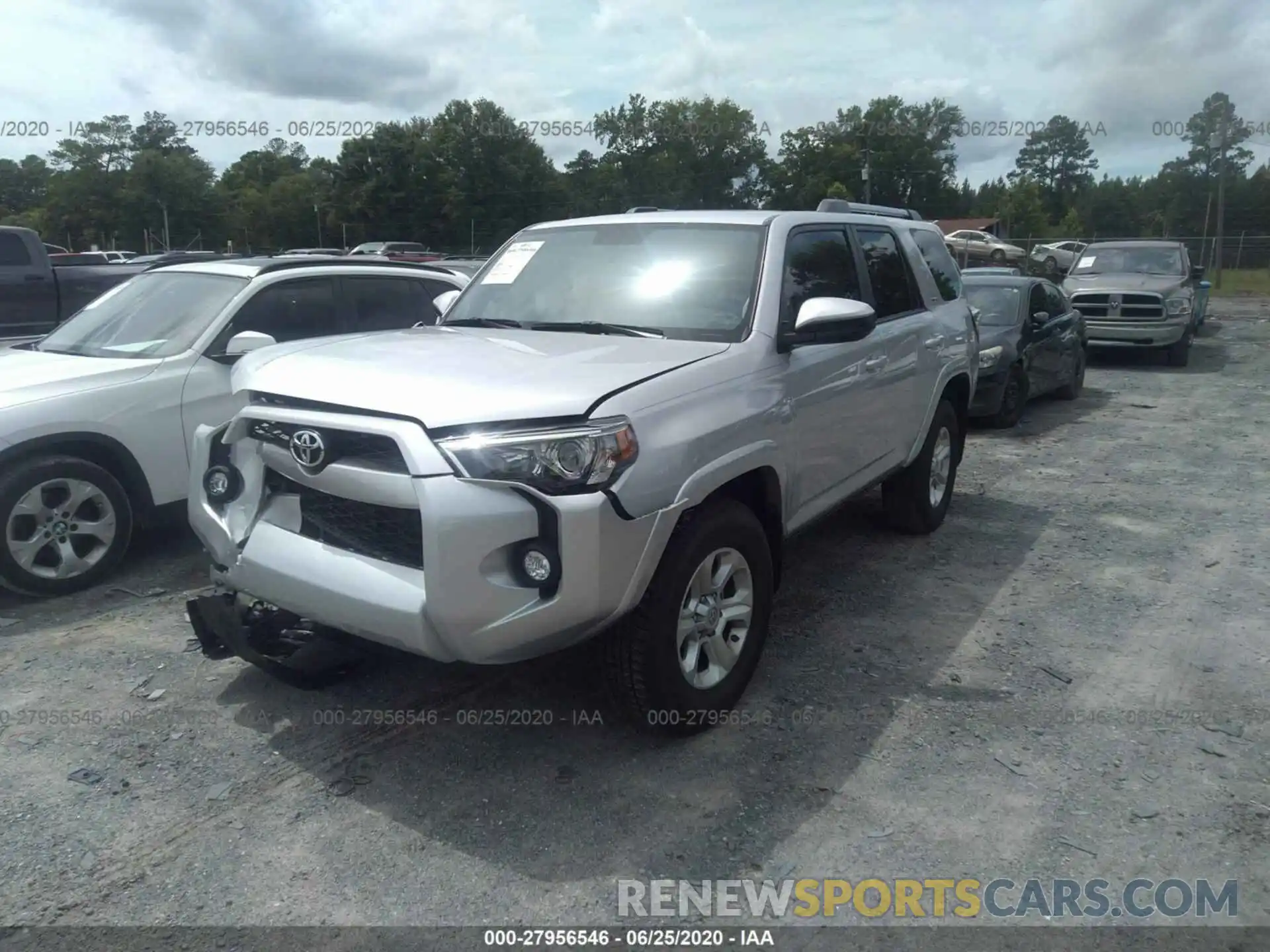 2 Photograph of a damaged car JTEZU5JR4K5199772 TOYOTA 4RUNNER 2019