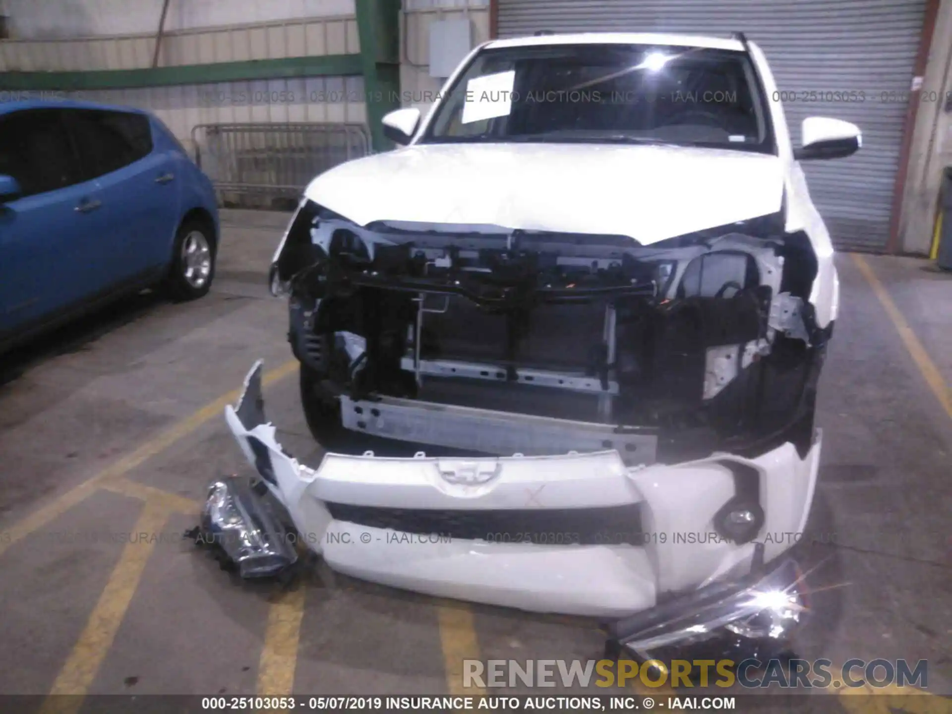 6 Photograph of a damaged car JTEZU5JR4K5201634 TOYOTA 4RUNNER 2019