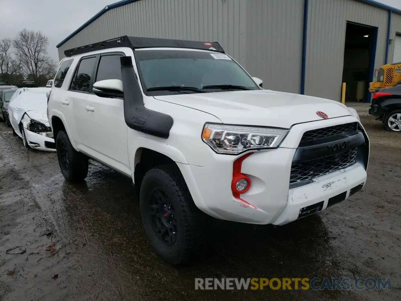 1 Photograph of a damaged car JTEZU5JR4K5203965 TOYOTA 4RUNNER 2019