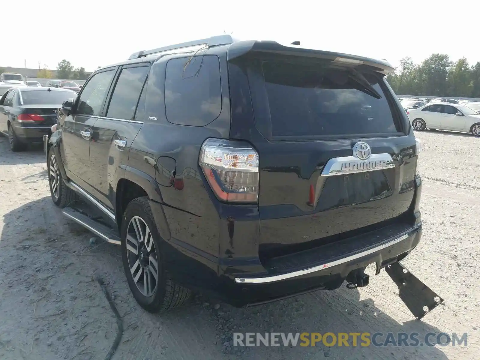 3 Фотография поврежденного автомобиля JTEZU5JR4K5205893 TOYOTA 4RUNNER 2019