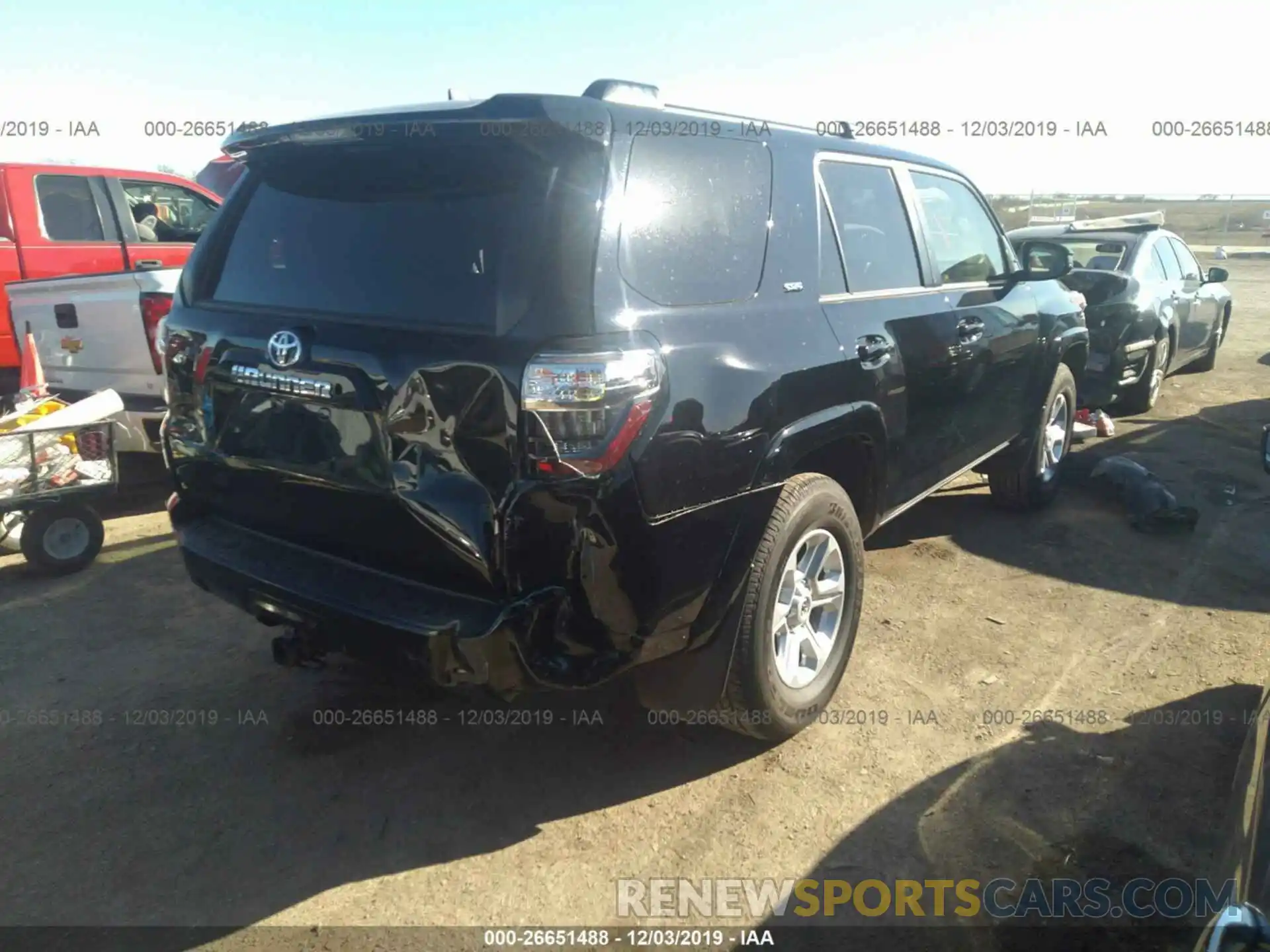 4 Photograph of a damaged car JTEZU5JR4K5210687 TOYOTA 4RUNNER 2019