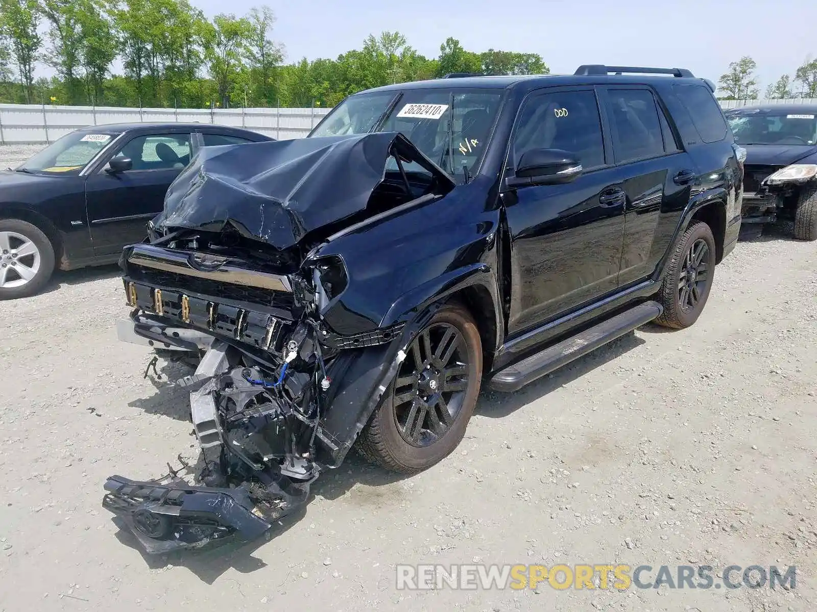 1 Photograph of a damaged car JTEZU5JR4K5211497 TOYOTA 4RUNNER 2019