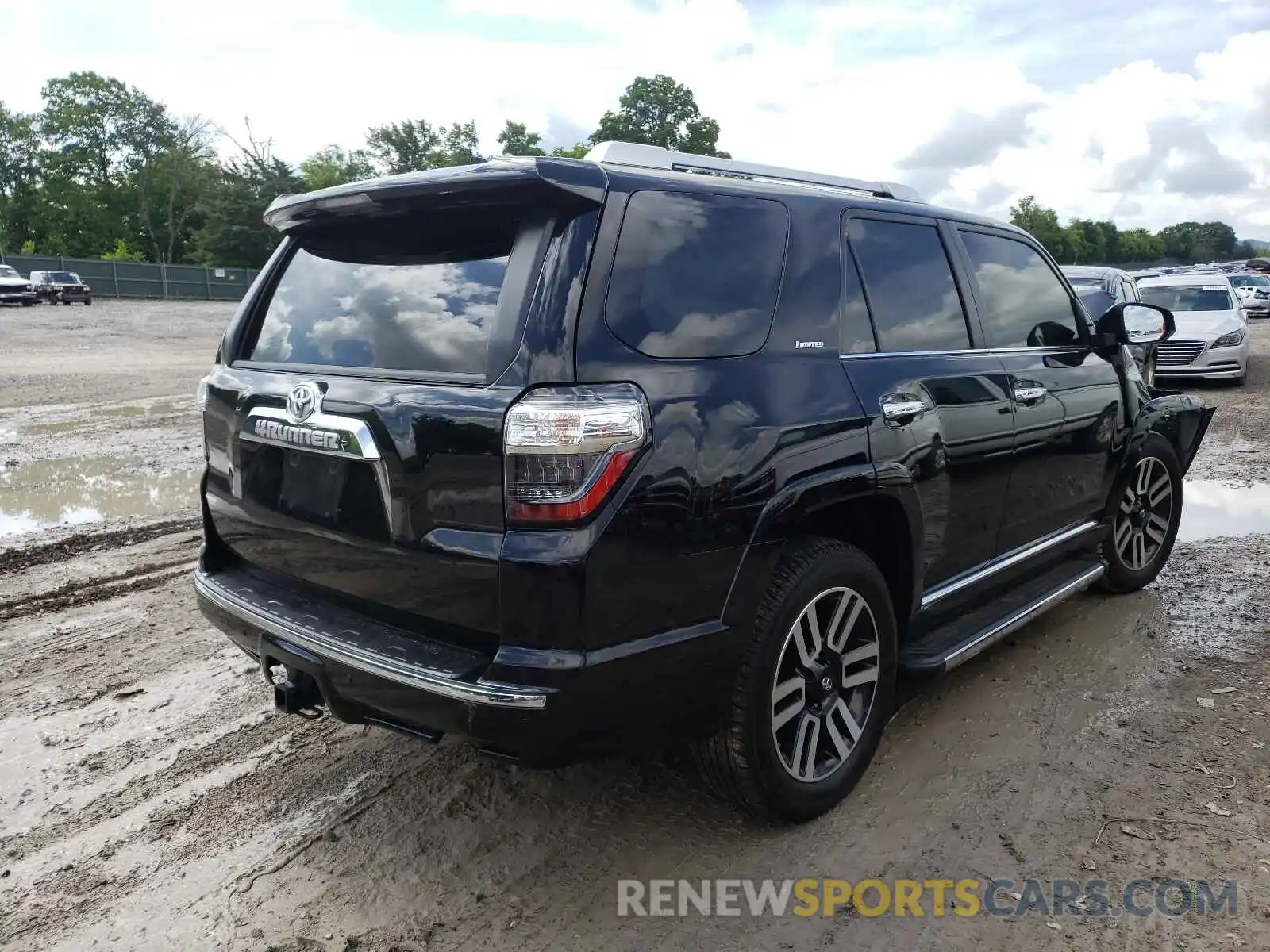 4 Photograph of a damaged car JTEZU5JR5K5193138 TOYOTA 4RUNNER 2019