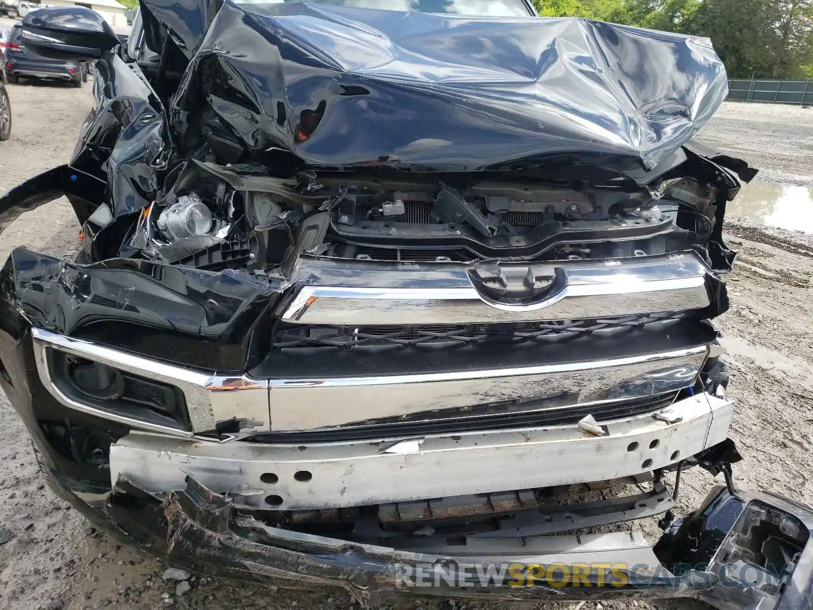 9 Photograph of a damaged car JTEZU5JR5K5193138 TOYOTA 4RUNNER 2019