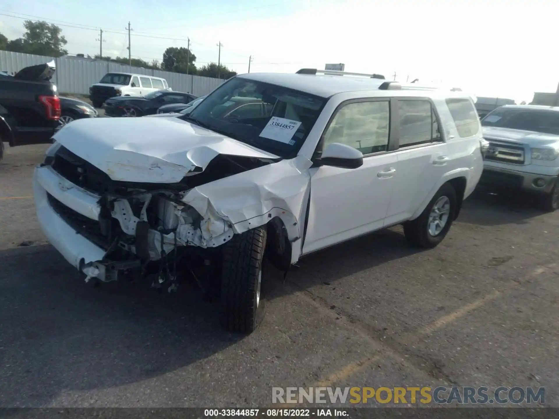 2 Photograph of a damaged car JTEZU5JR5K5195441 TOYOTA 4RUNNER 2019