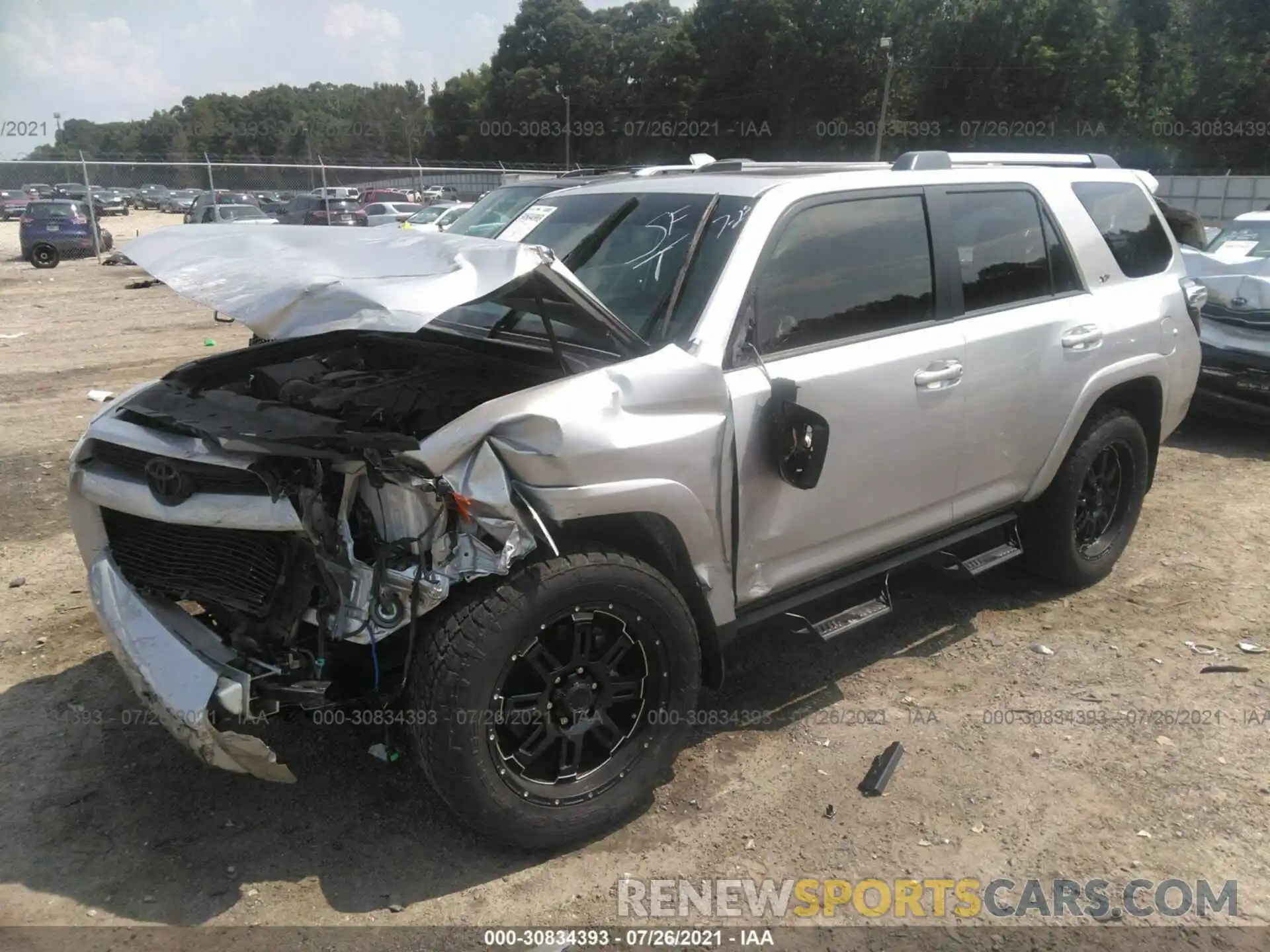 2 Photograph of a damaged car JTEZU5JR5K5196315 TOYOTA 4RUNNER 2019