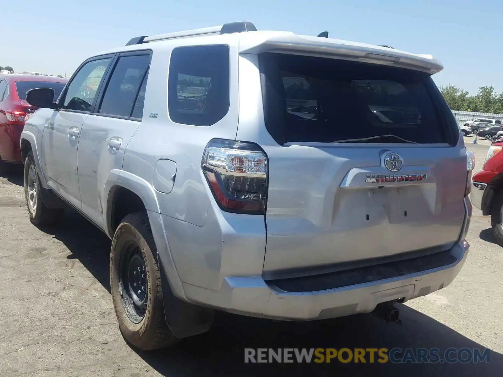 3 Photograph of a damaged car JTEZU5JR5K5198078 TOYOTA 4RUNNER 2019