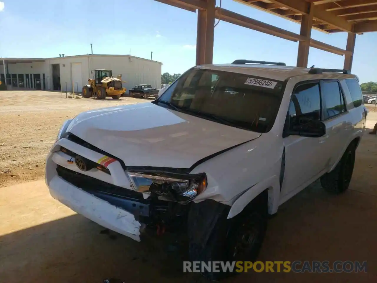 2 Photograph of a damaged car JTEZU5JR5K5199912 TOYOTA 4RUNNER 2019