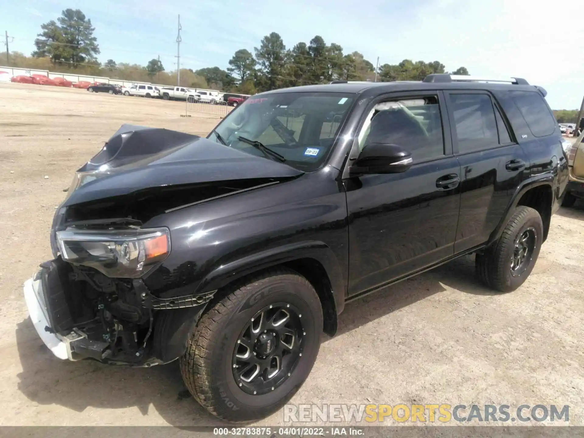 2 Photograph of a damaged car JTEZU5JR5K5200962 TOYOTA 4RUNNER 2019