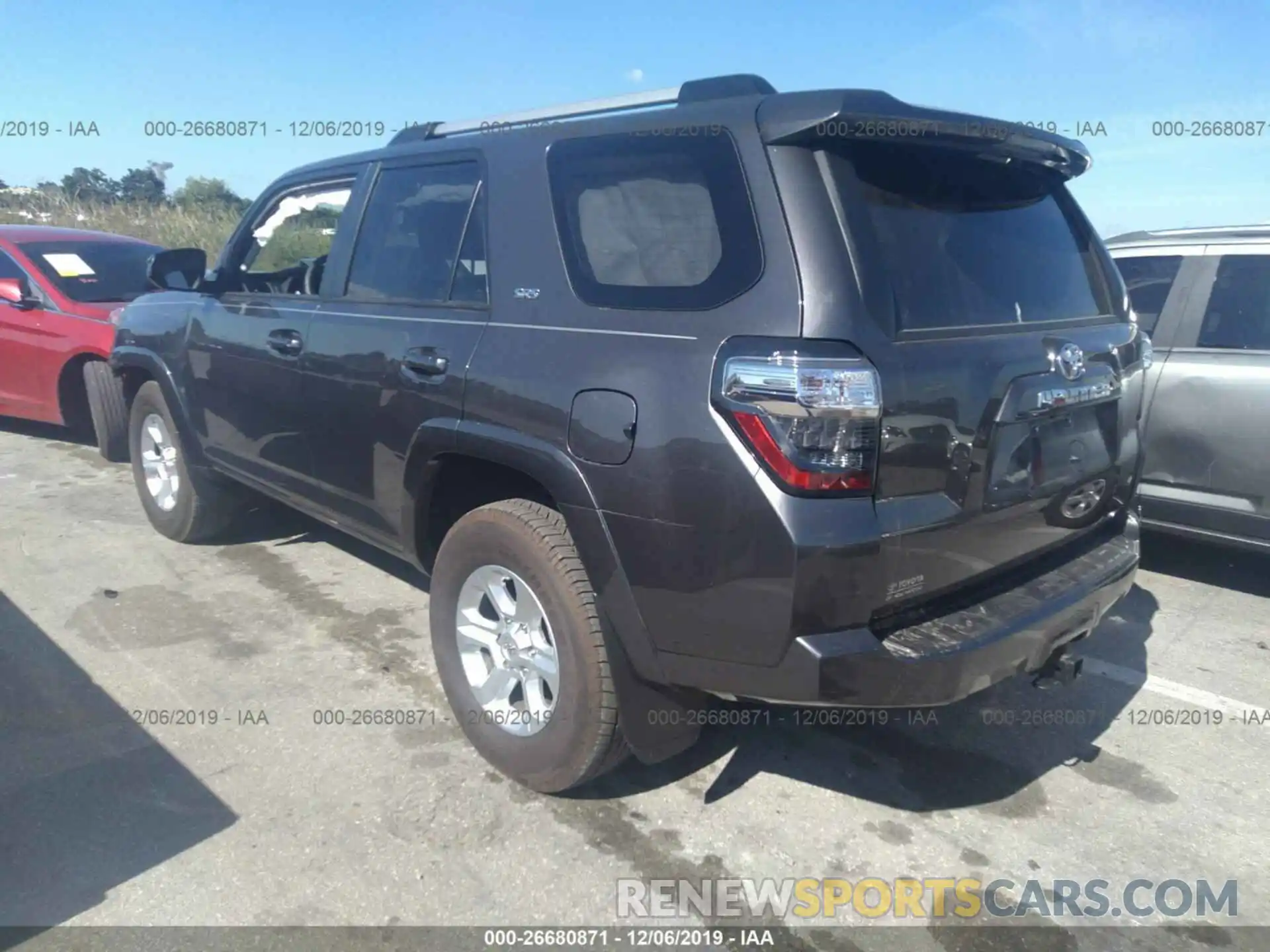 3 Photograph of a damaged car JTEZU5JR5K5201397 TOYOTA 4RUNNER 2019