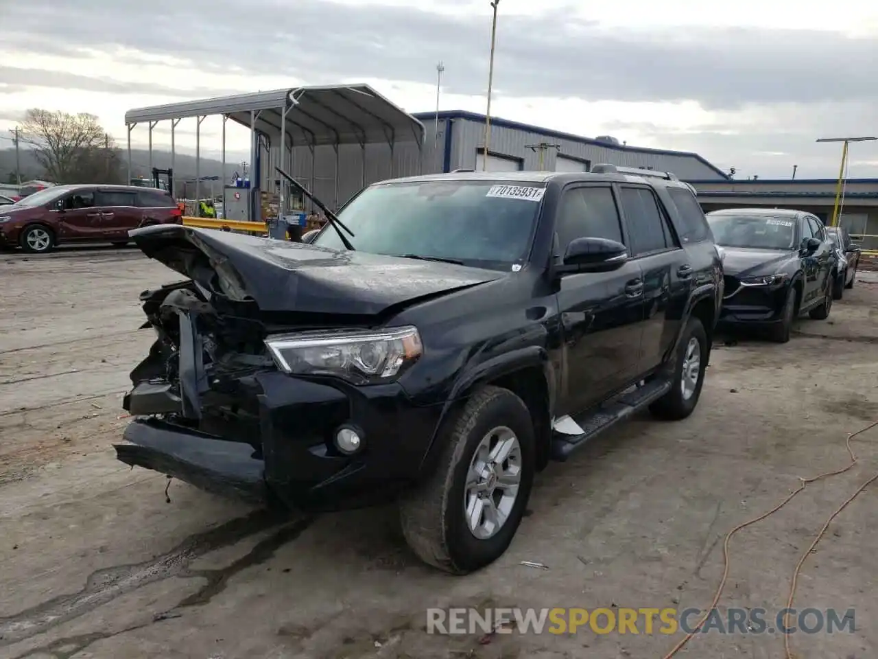 2 Photograph of a damaged car JTEZU5JR5K5202761 TOYOTA 4RUNNER 2019