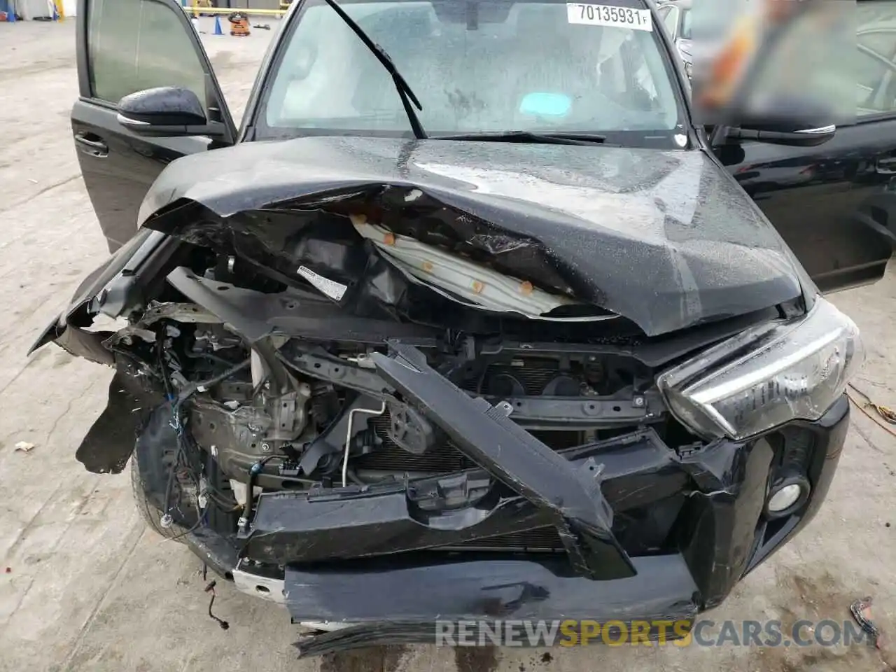 7 Photograph of a damaged car JTEZU5JR5K5202761 TOYOTA 4RUNNER 2019