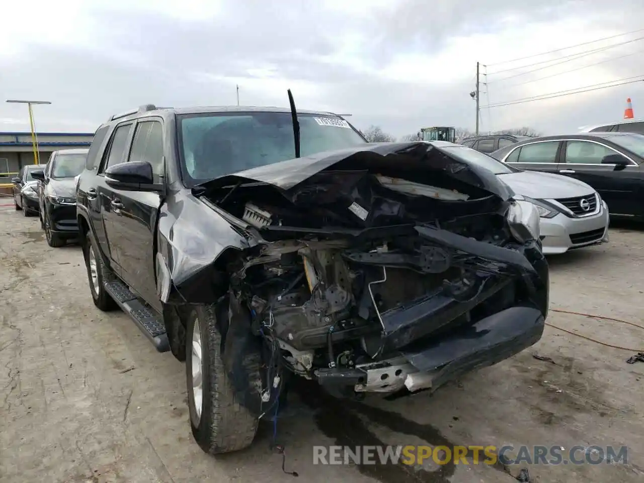 9 Photograph of a damaged car JTEZU5JR5K5202761 TOYOTA 4RUNNER 2019