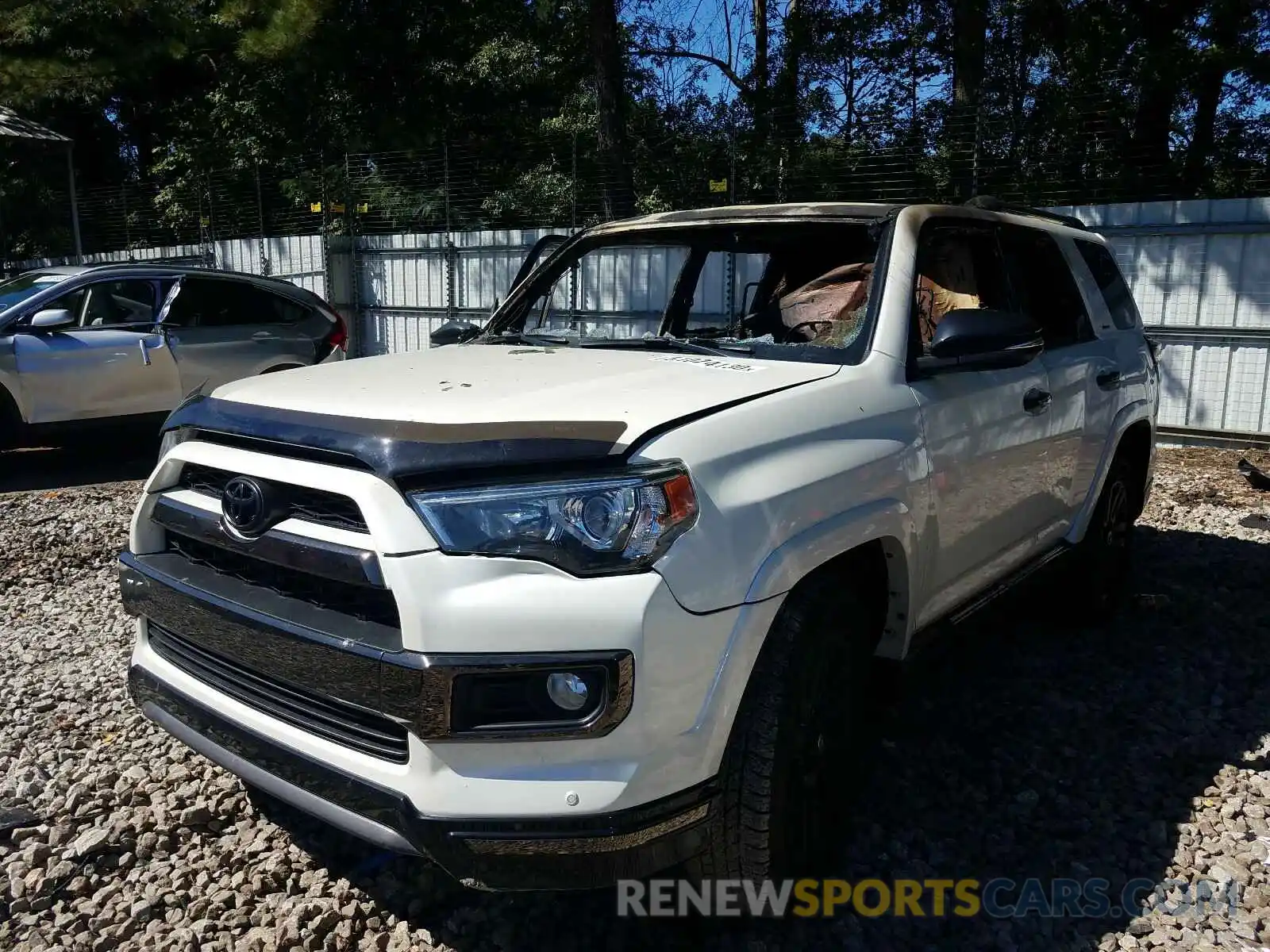 2 Photograph of a damaged car JTEZU5JR5K5203764 TOYOTA 4RUNNER 2019