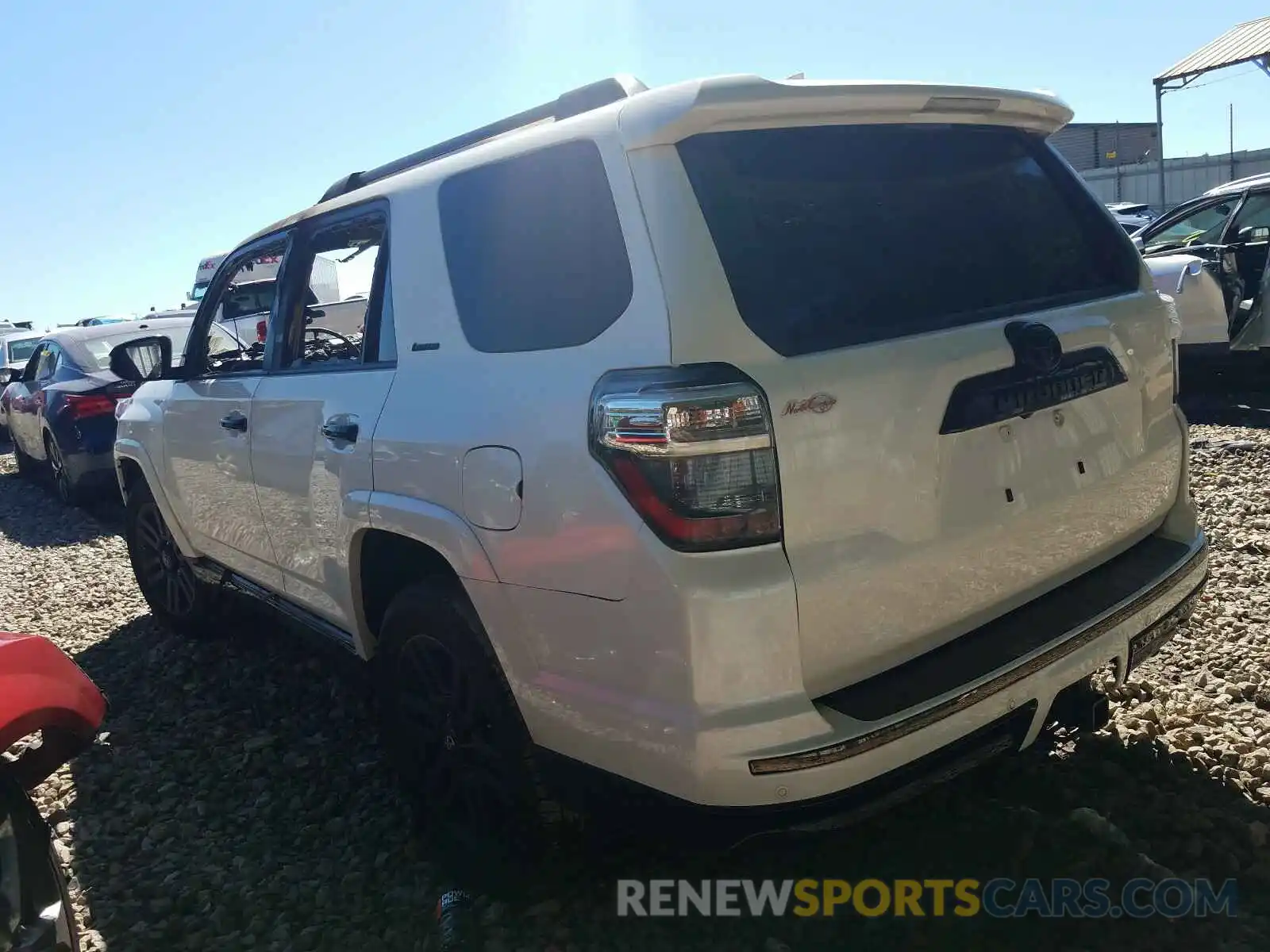 3 Photograph of a damaged car JTEZU5JR5K5203764 TOYOTA 4RUNNER 2019